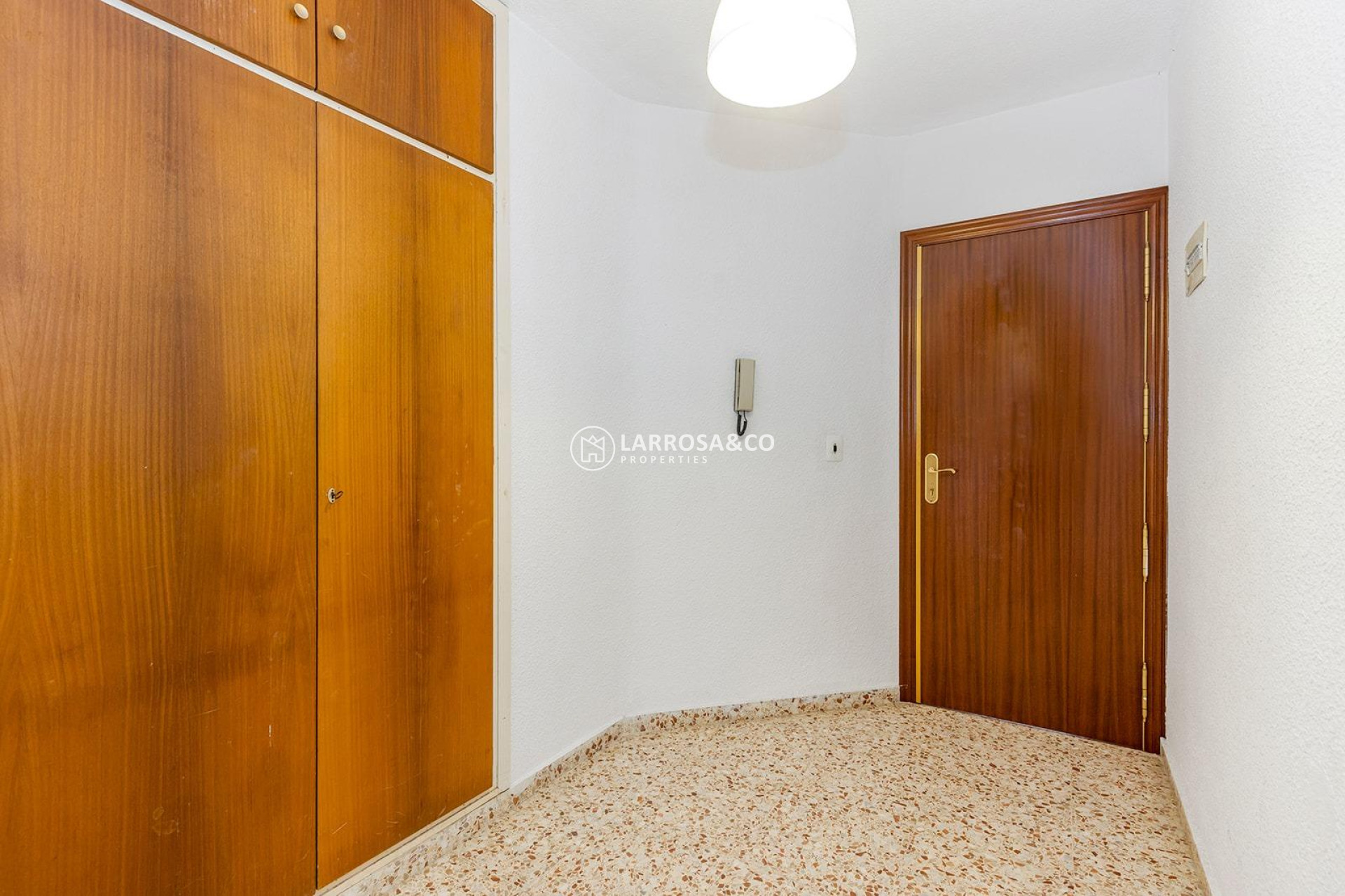 Reventa - Apartamento - Torrevieja - Playa Los Locos