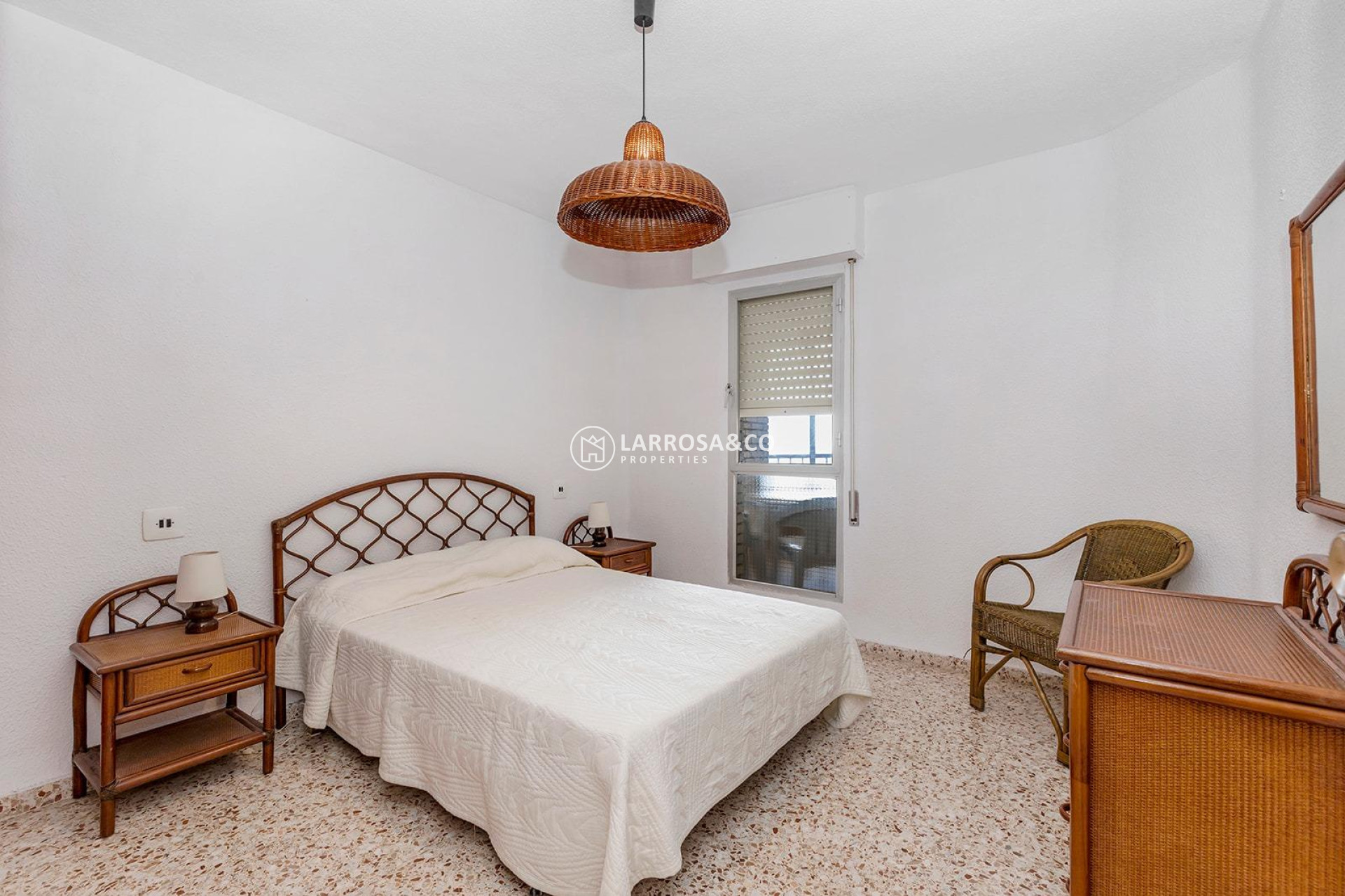 Reventa - Apartamento - Torrevieja - Playa Los Locos