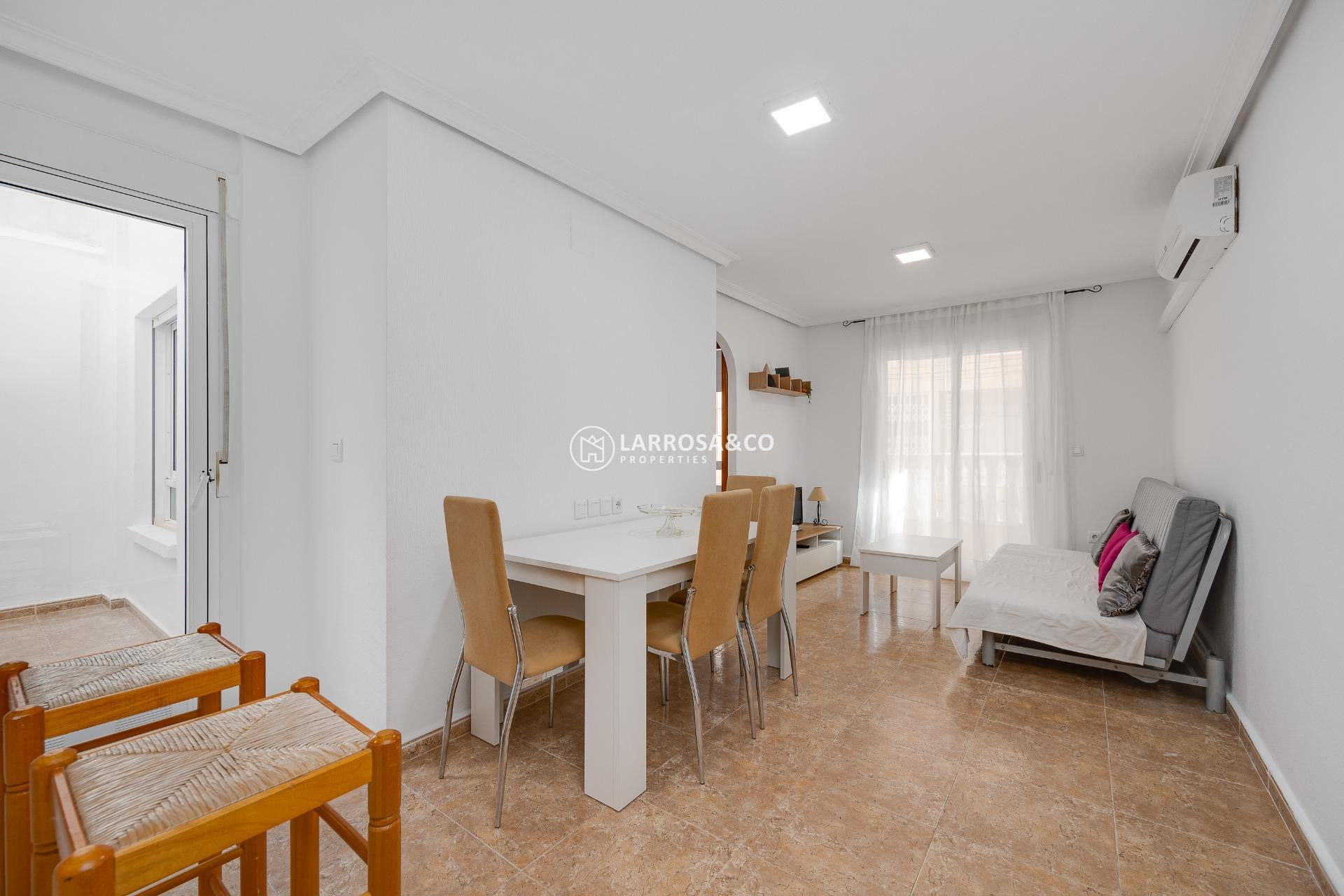 Reventa - Apartamento - Torrevieja - Playa Los Locos