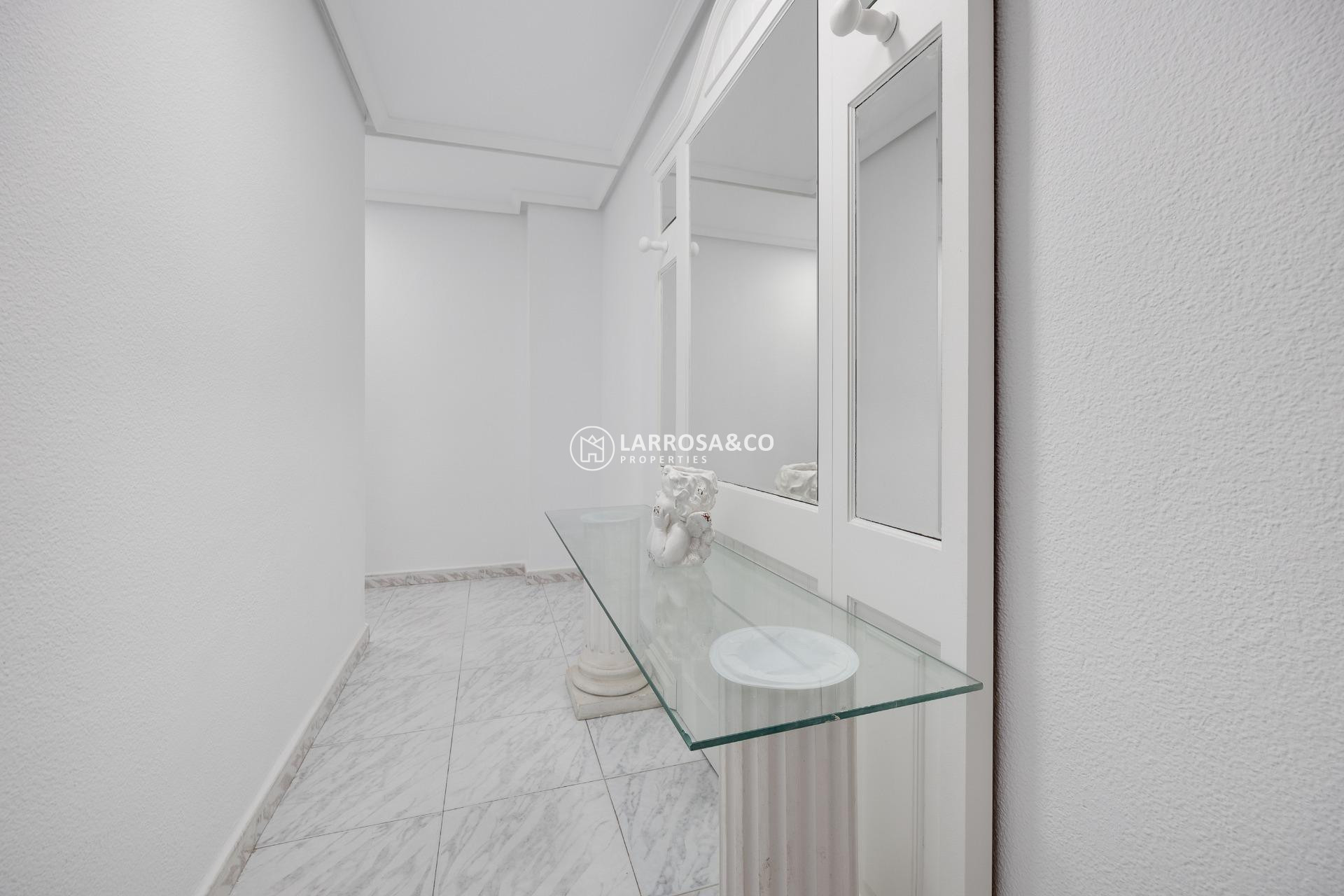 Reventa - Apartamento - Torrevieja - Playa Los Locos