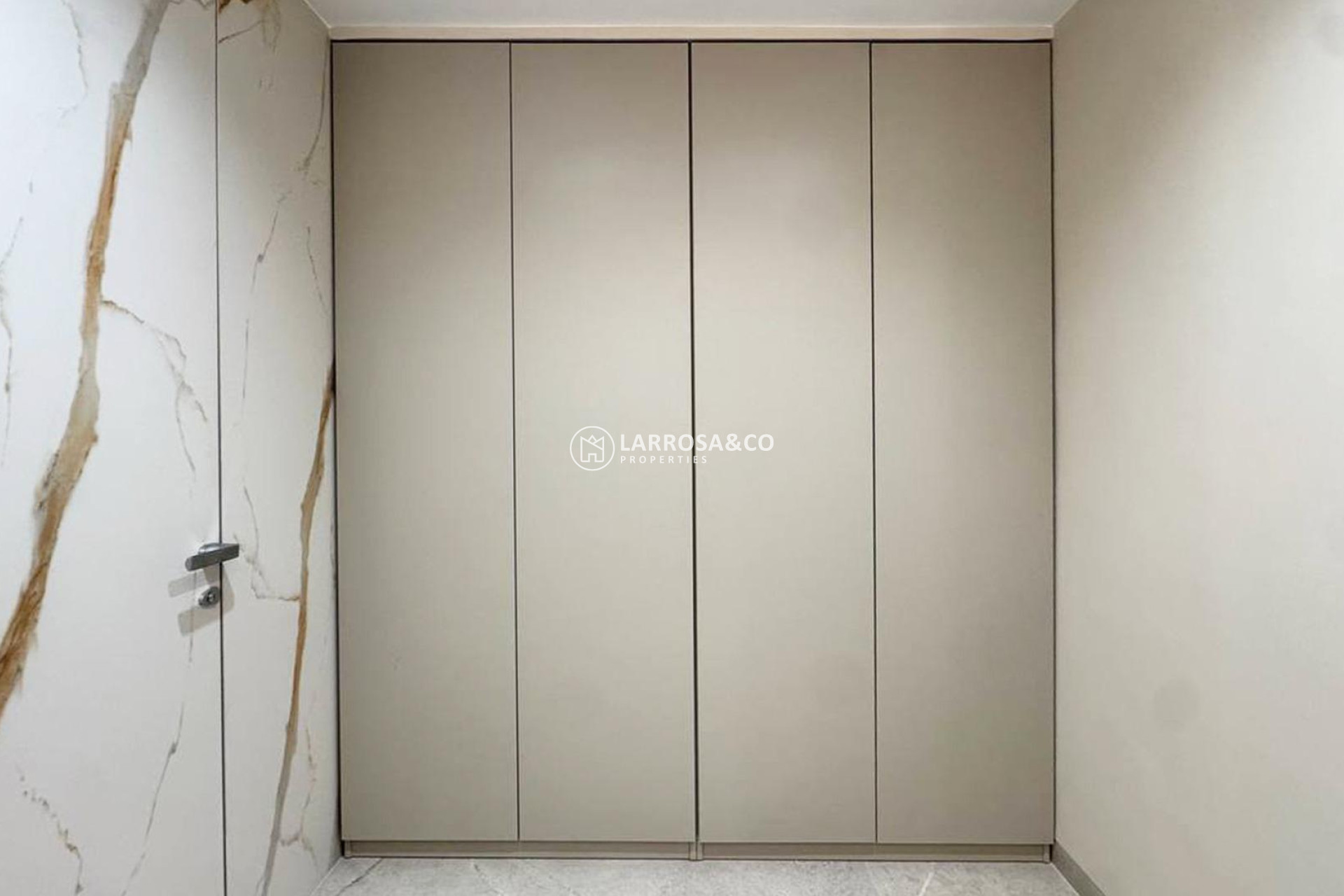 Reventa - Apartamento - Torrevieja - Playa Los Locos