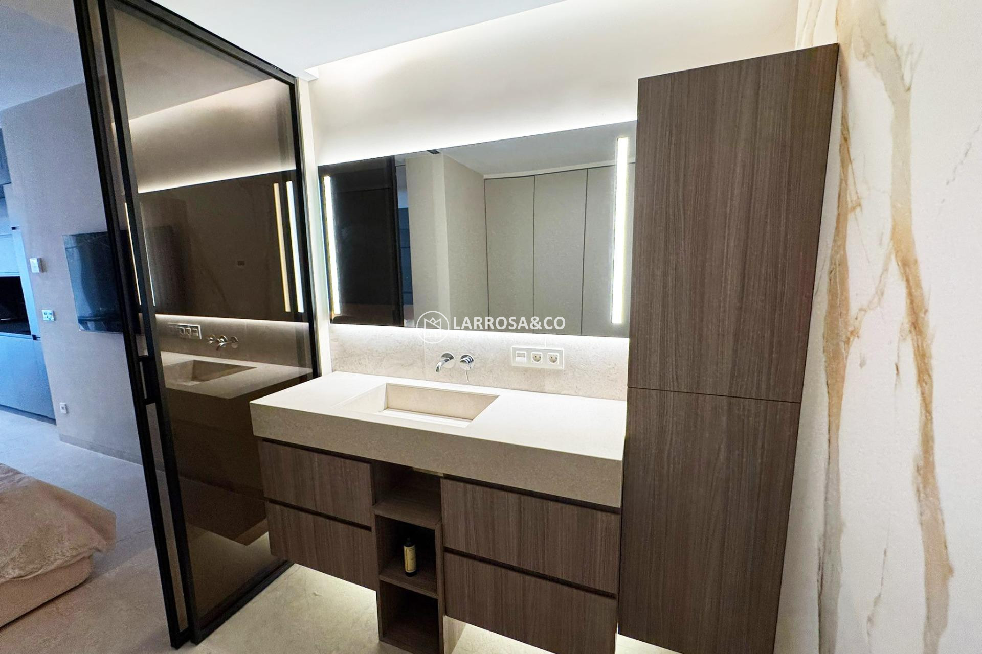 Reventa - Apartamento - Torrevieja - Playa Los Locos