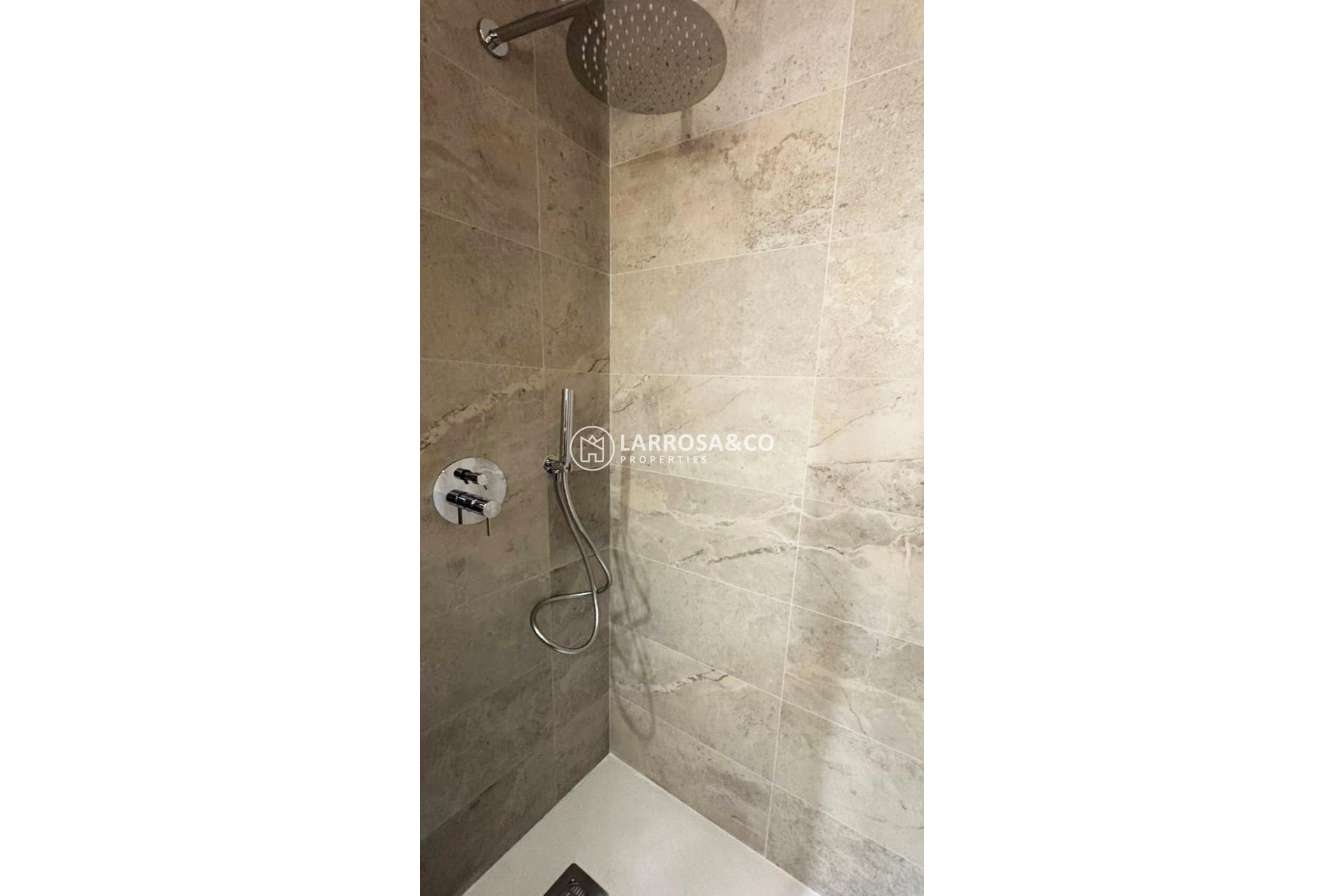 Reventa - Apartamento - Torrevieja - Playa Los Locos