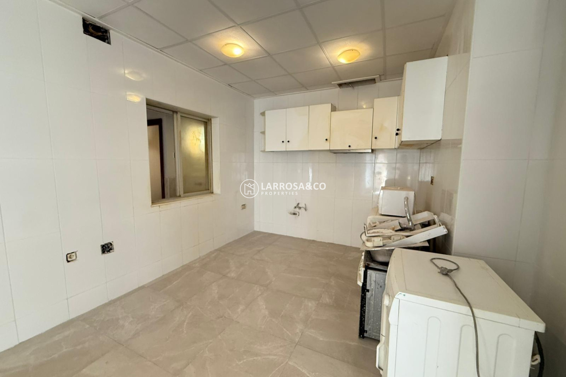 Reventa - Apartamento - Torrevieja - Playa Los Locos