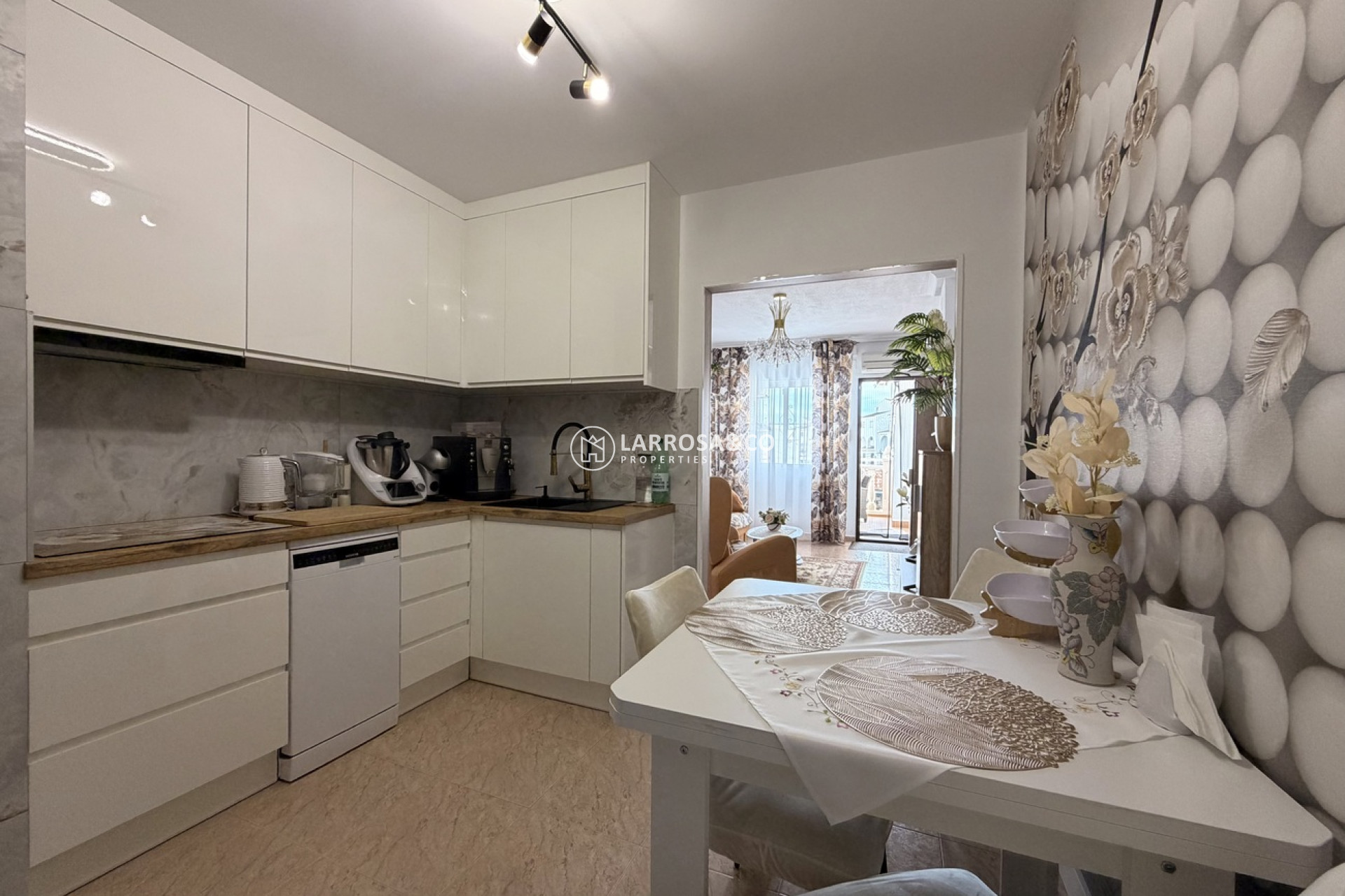 Reventa - Apartamento - Torrevieja - Urb. Calas Blancas III