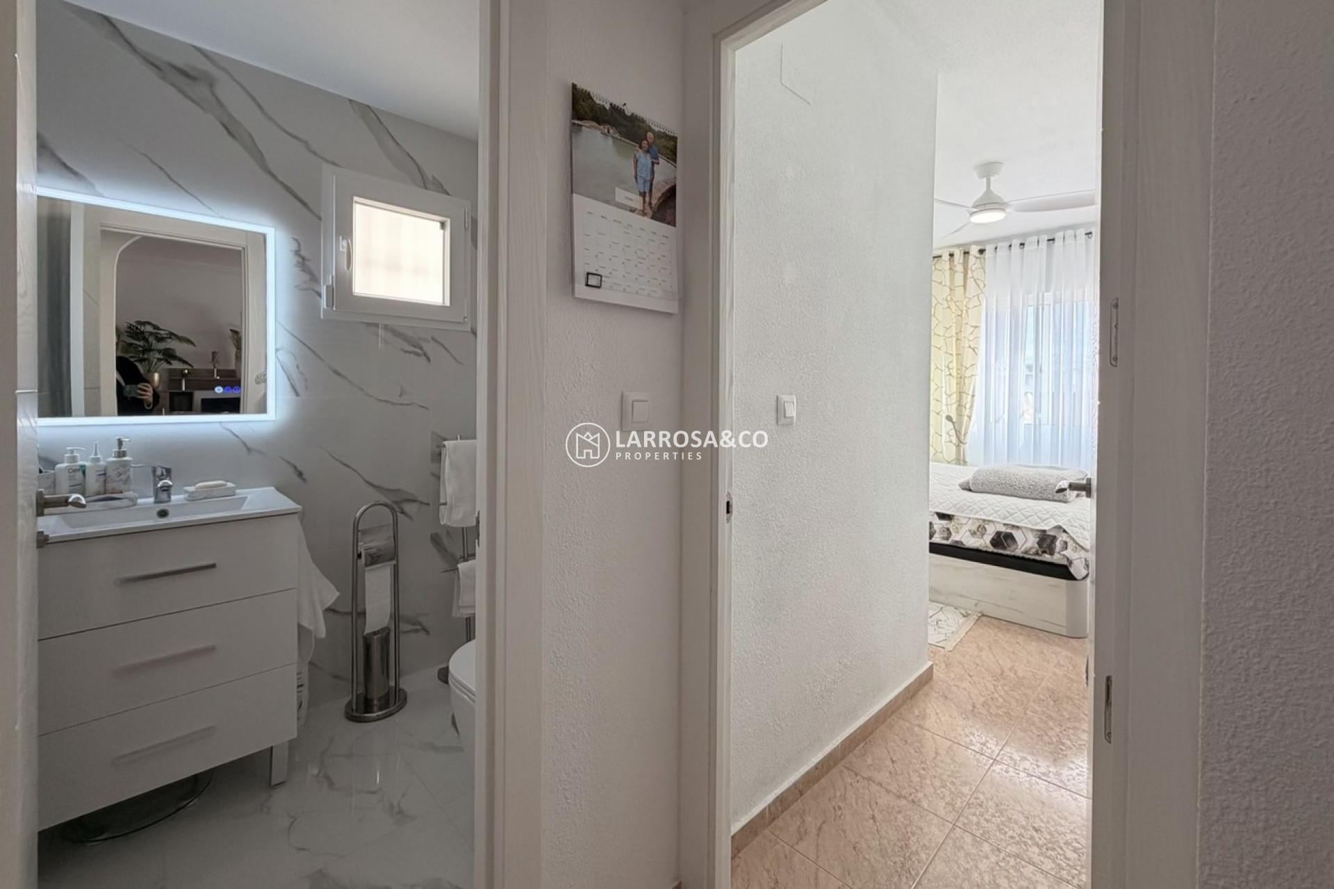 Reventa - Apartamento - Torrevieja - Urb. Calas Blancas III