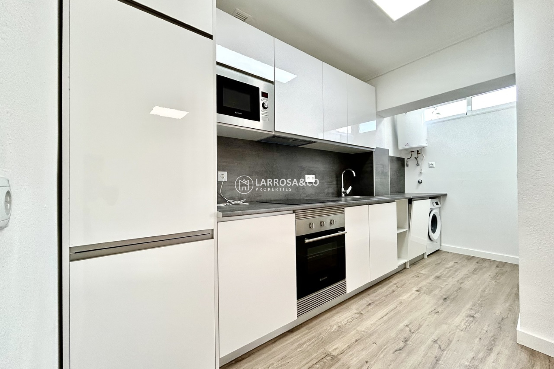 Reventa - Apartamento - Villamartin - Costa Blanca