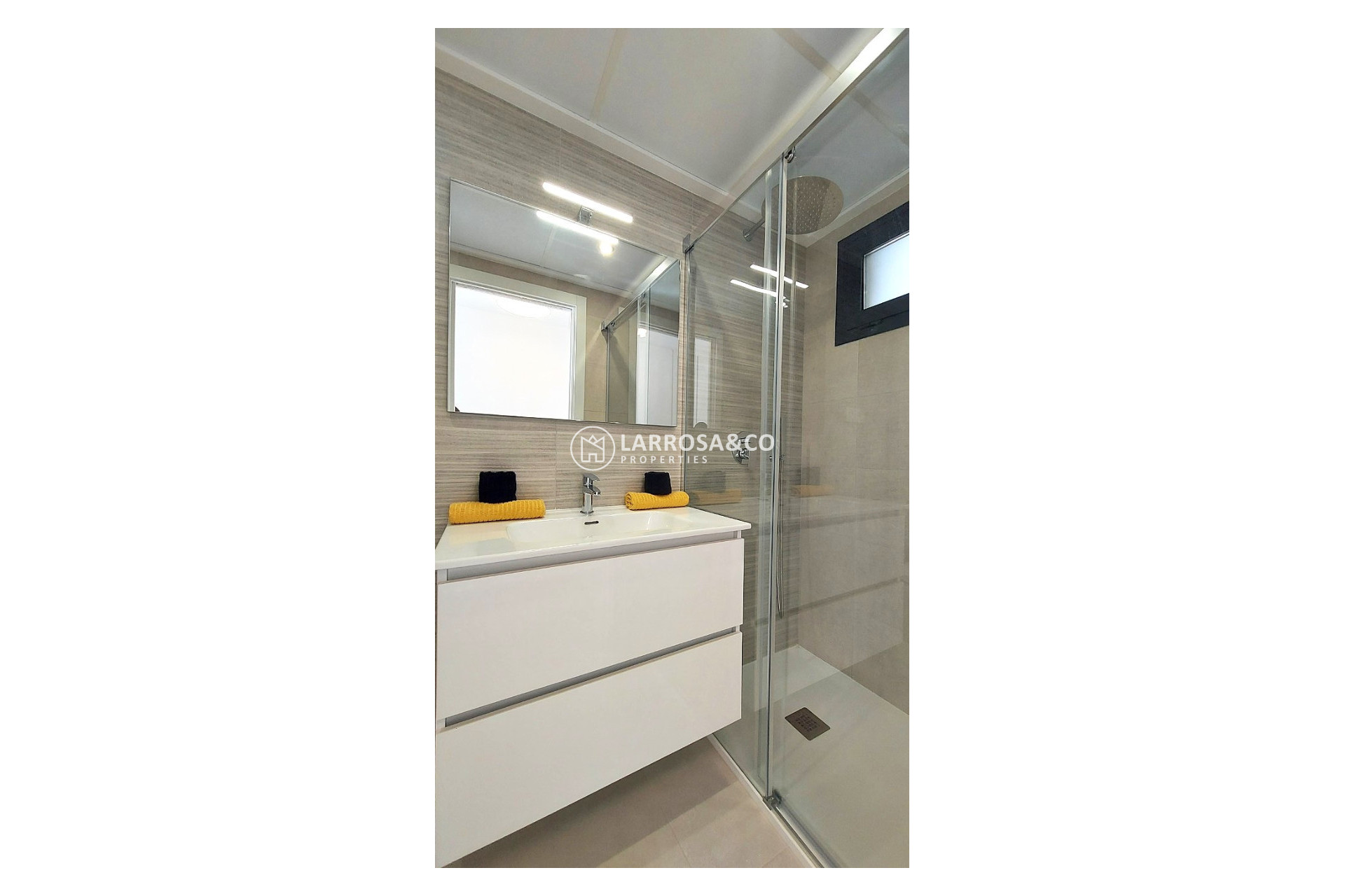 Reventa - Apartamento - Villamartin - Costa Blanca