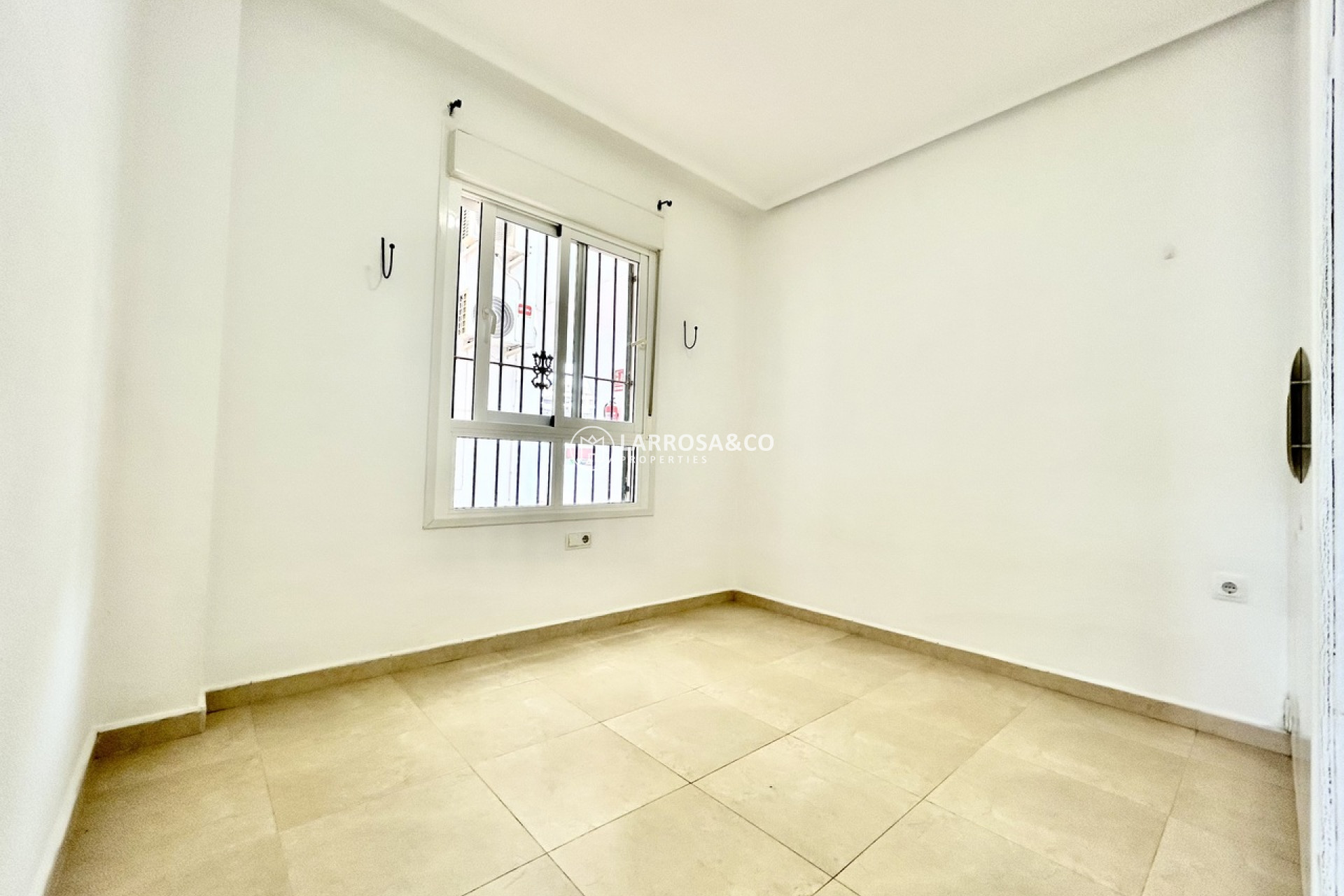 Reventa - Apartamento - Villamartin - Costa Blanca