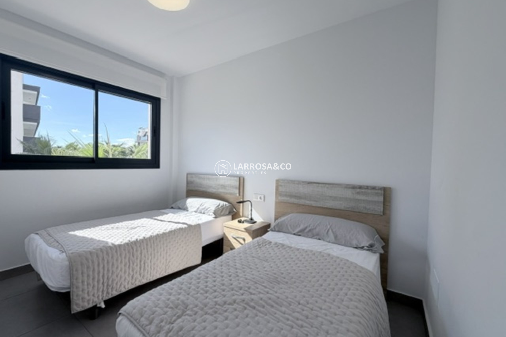 Reventa - Apartamento - Villamartin - Costa Blanca