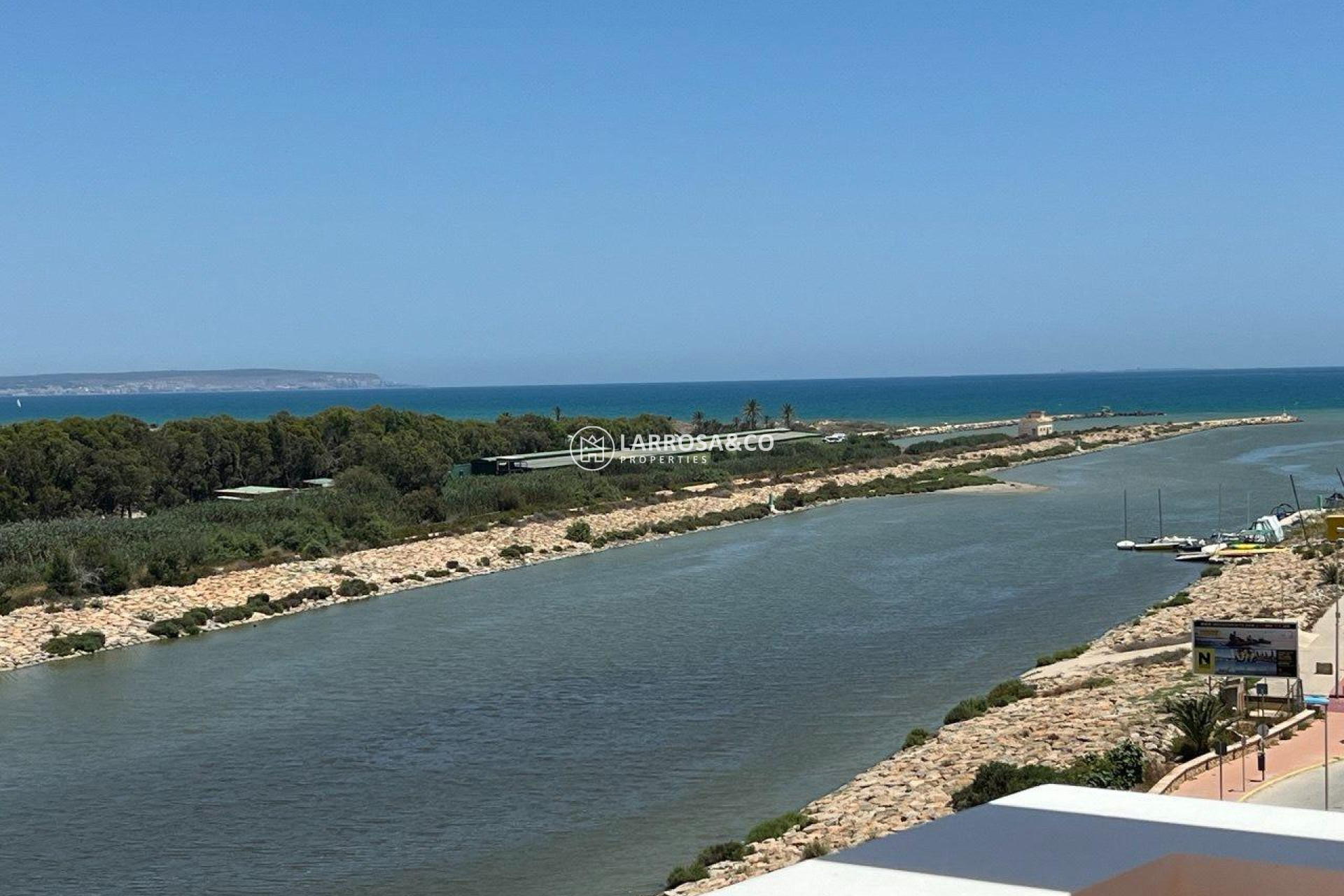 Reventa - Atico - Guardamar del Segura - puerto deportivo