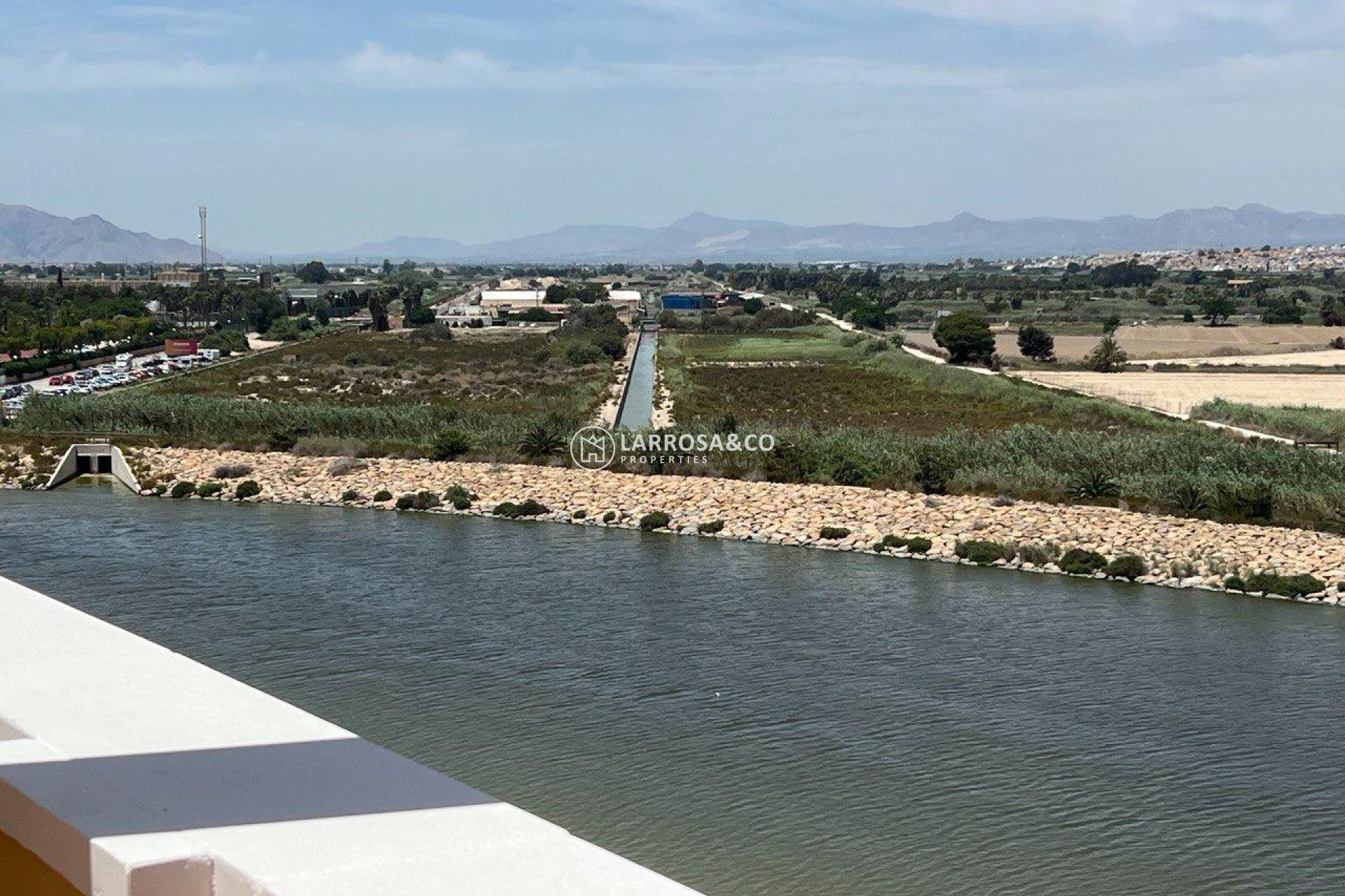 Reventa - Atico - Guardamar del Segura - puerto deportivo