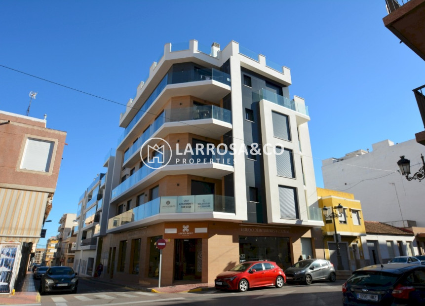 Reventa - Atico - Guardamar del Segura