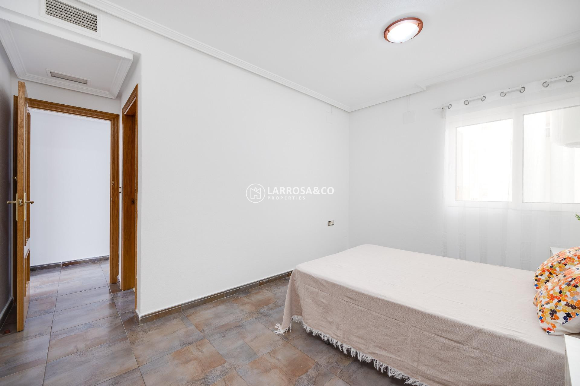 Reventa - Atico - Torrevieja - Centro