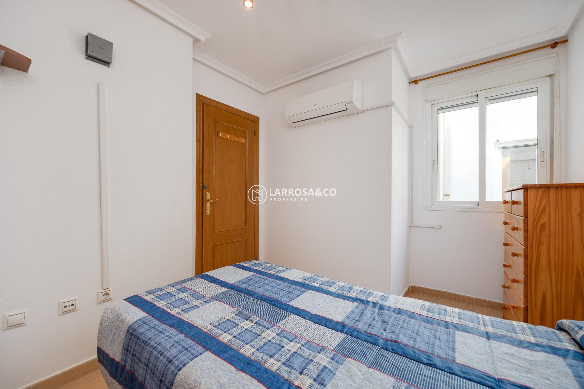 Reventa - Atico - Torrevieja - Centro