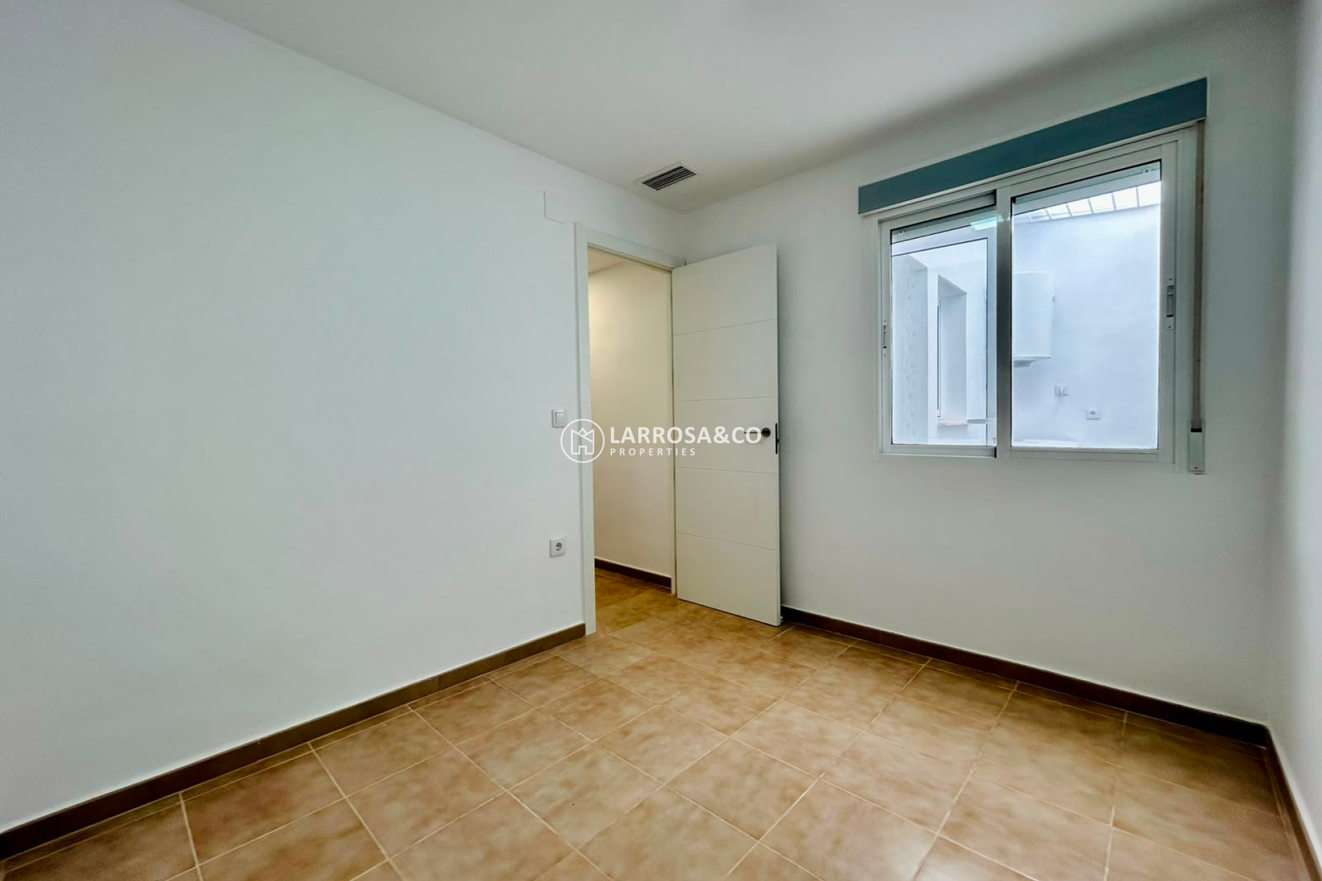 Reventa - Bungalow - La Siesta - Costa Blanca