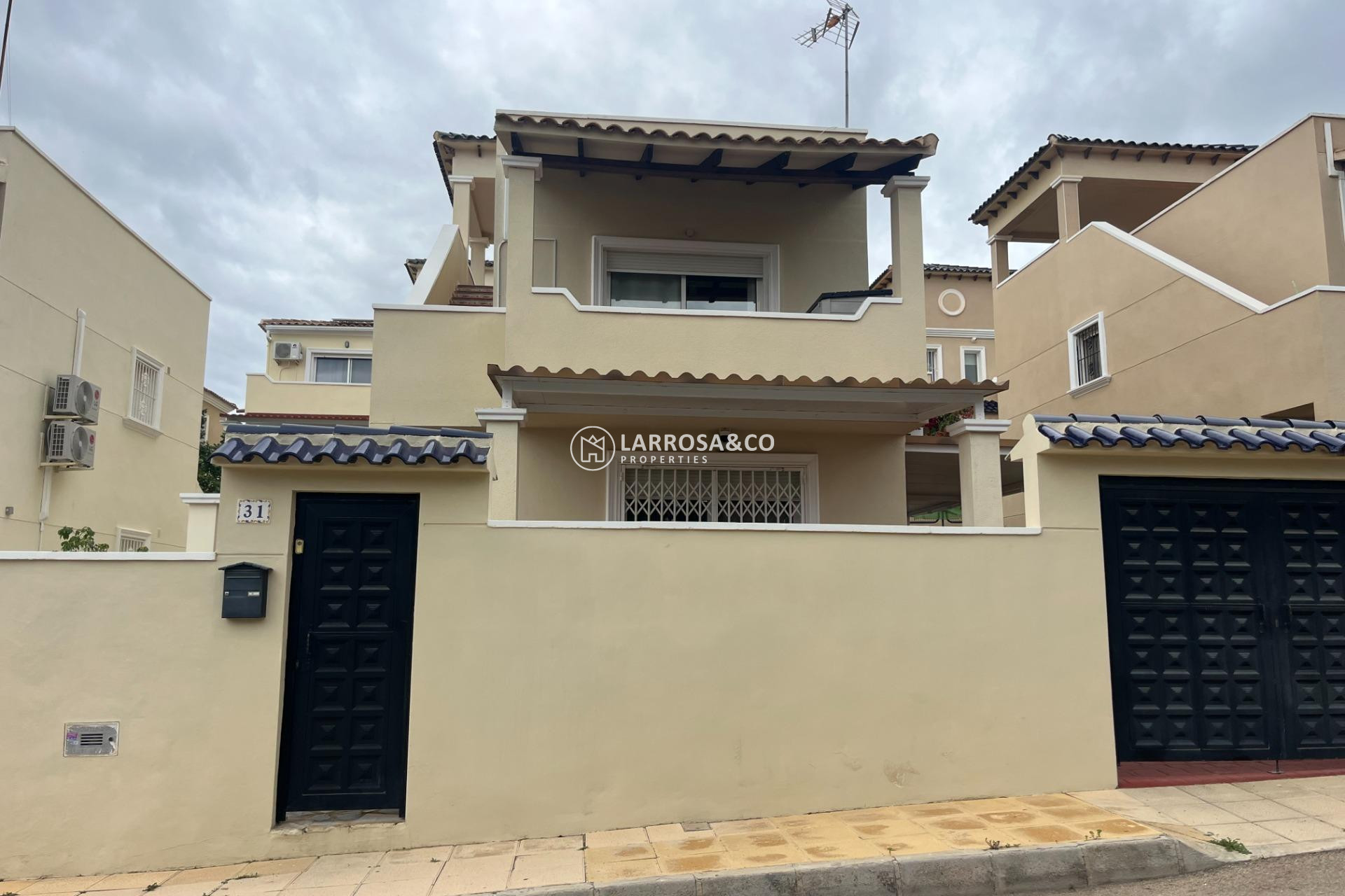 Reventa - Bungalow - San Miguel de Salinas - Las Filipinas