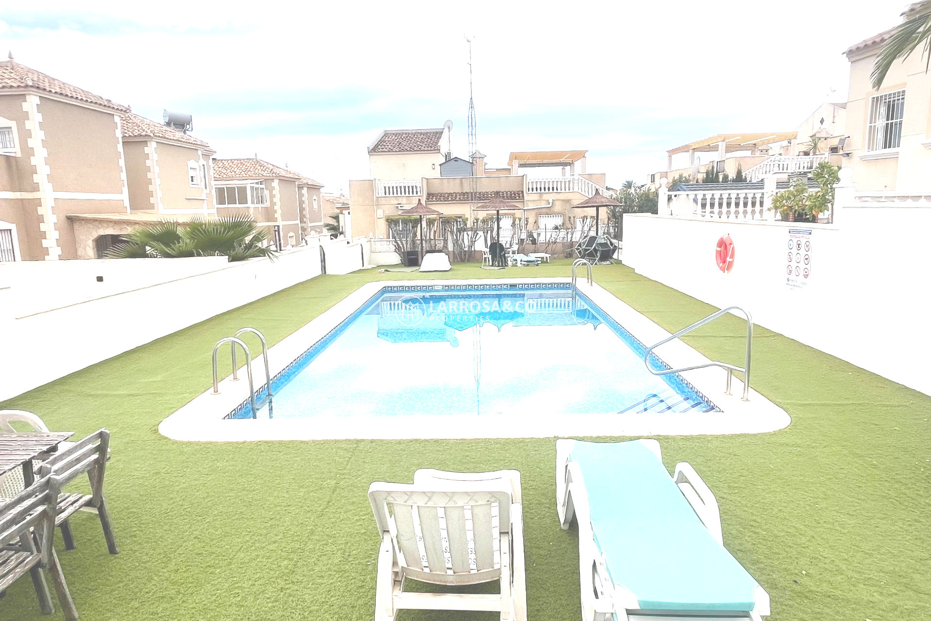 Reventa - Bungalow - San Miguel de Salinas - Las Filipinas