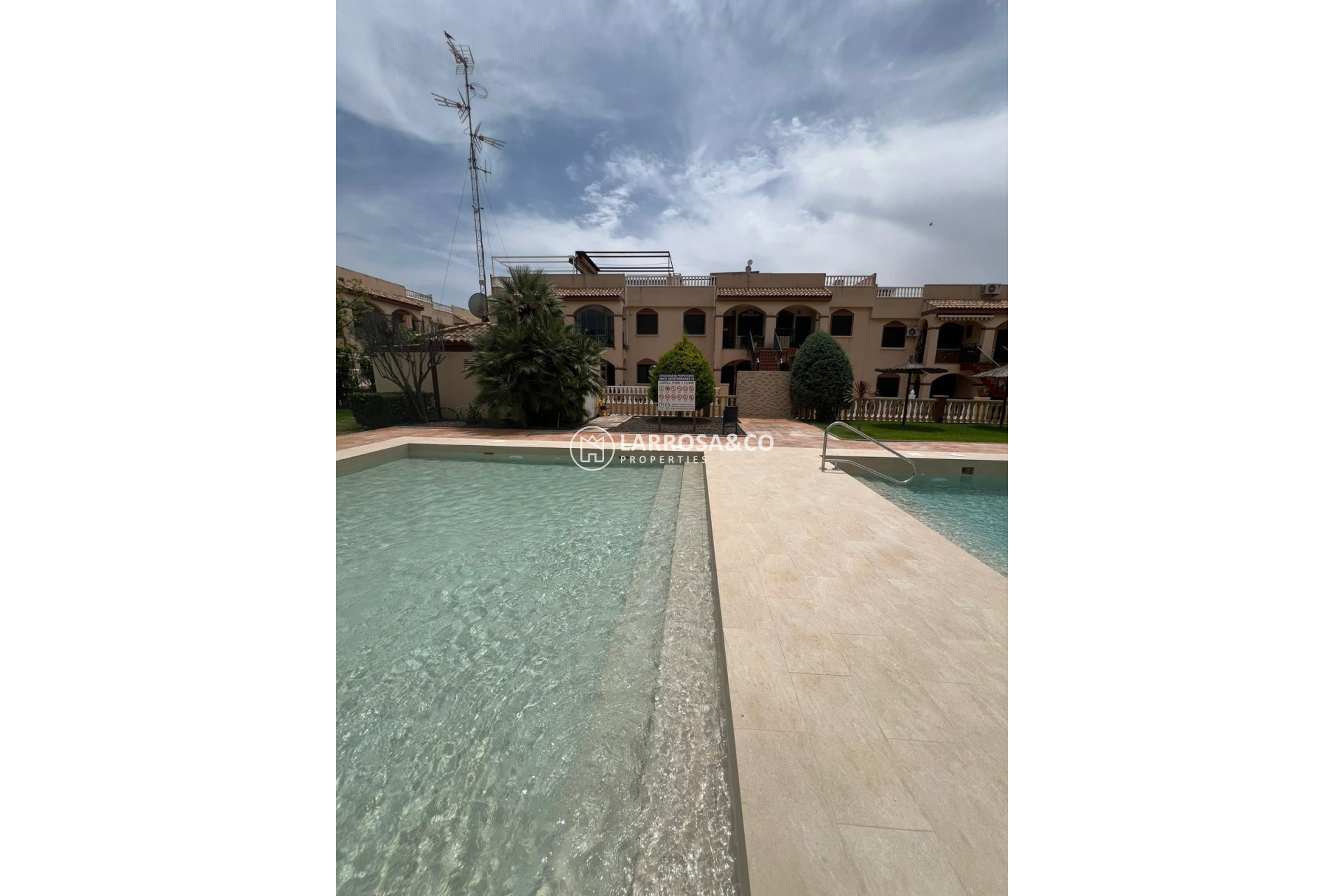 Reventa - Bungalow - Torrevieja - Aguas Nuevas