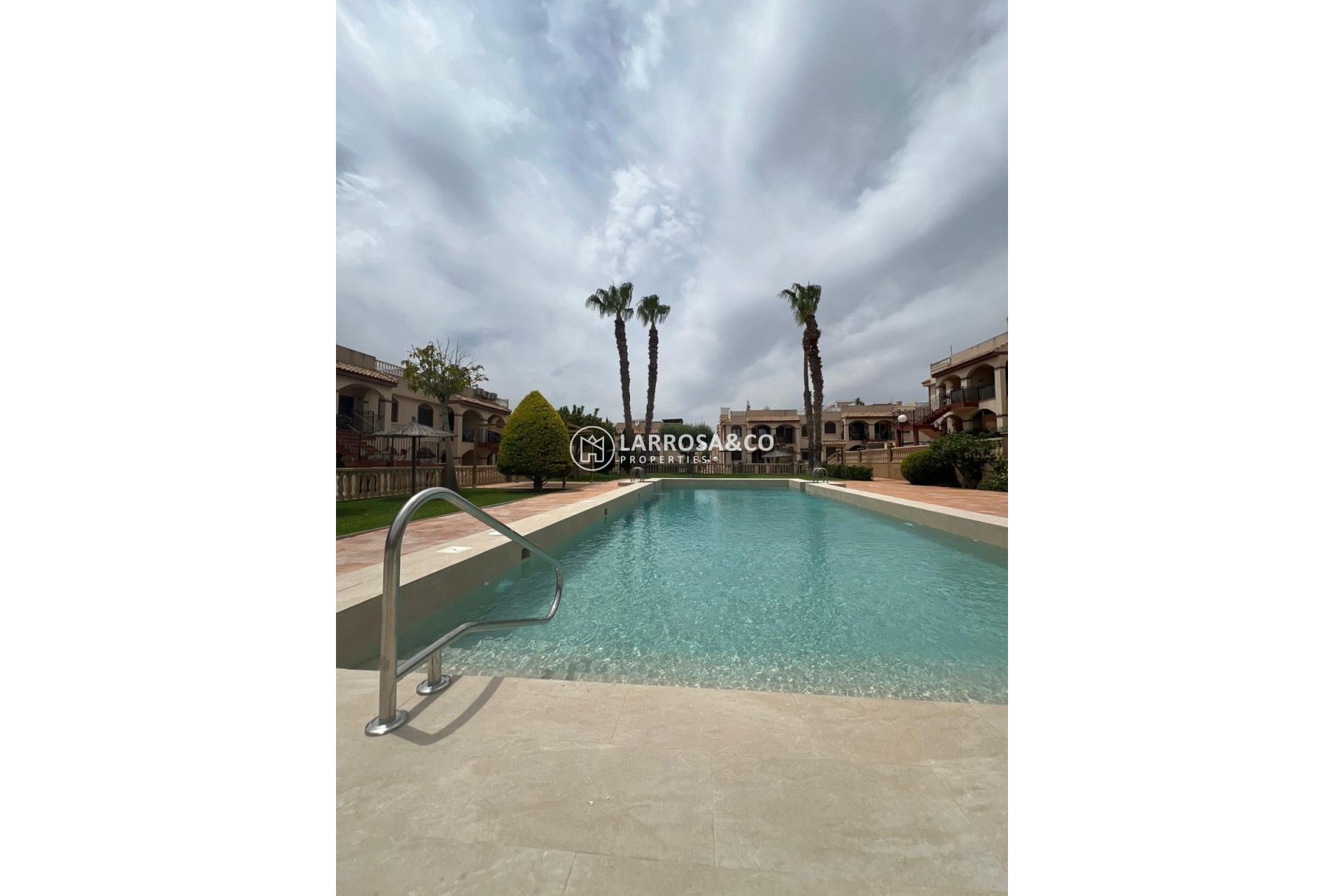 Reventa - Bungalow - Torrevieja - Aguas Nuevas