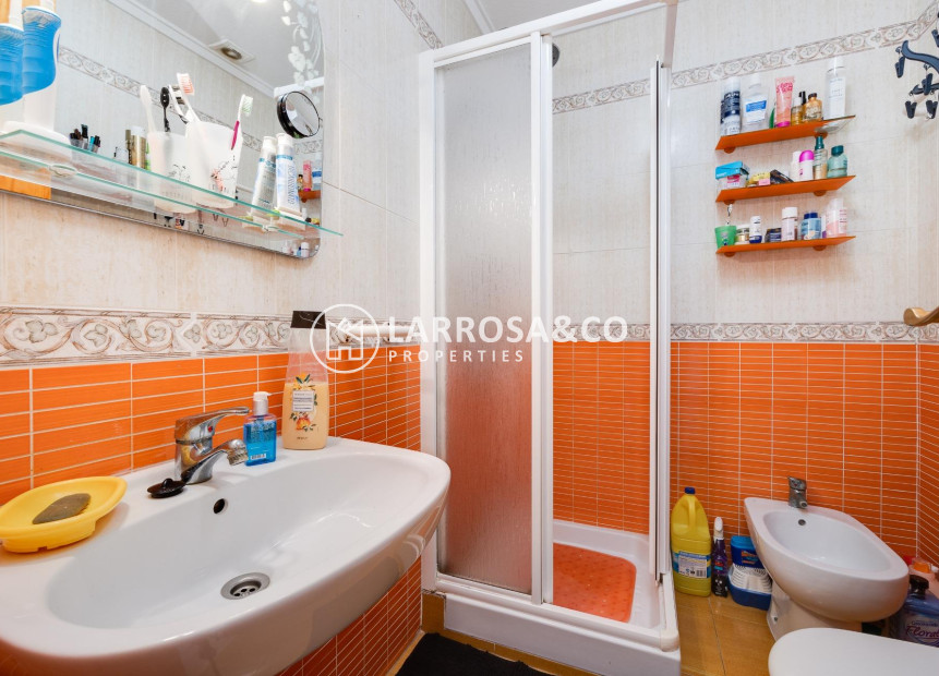 Reventa - Bungalow - Torrevieja - Aguas Nuevas