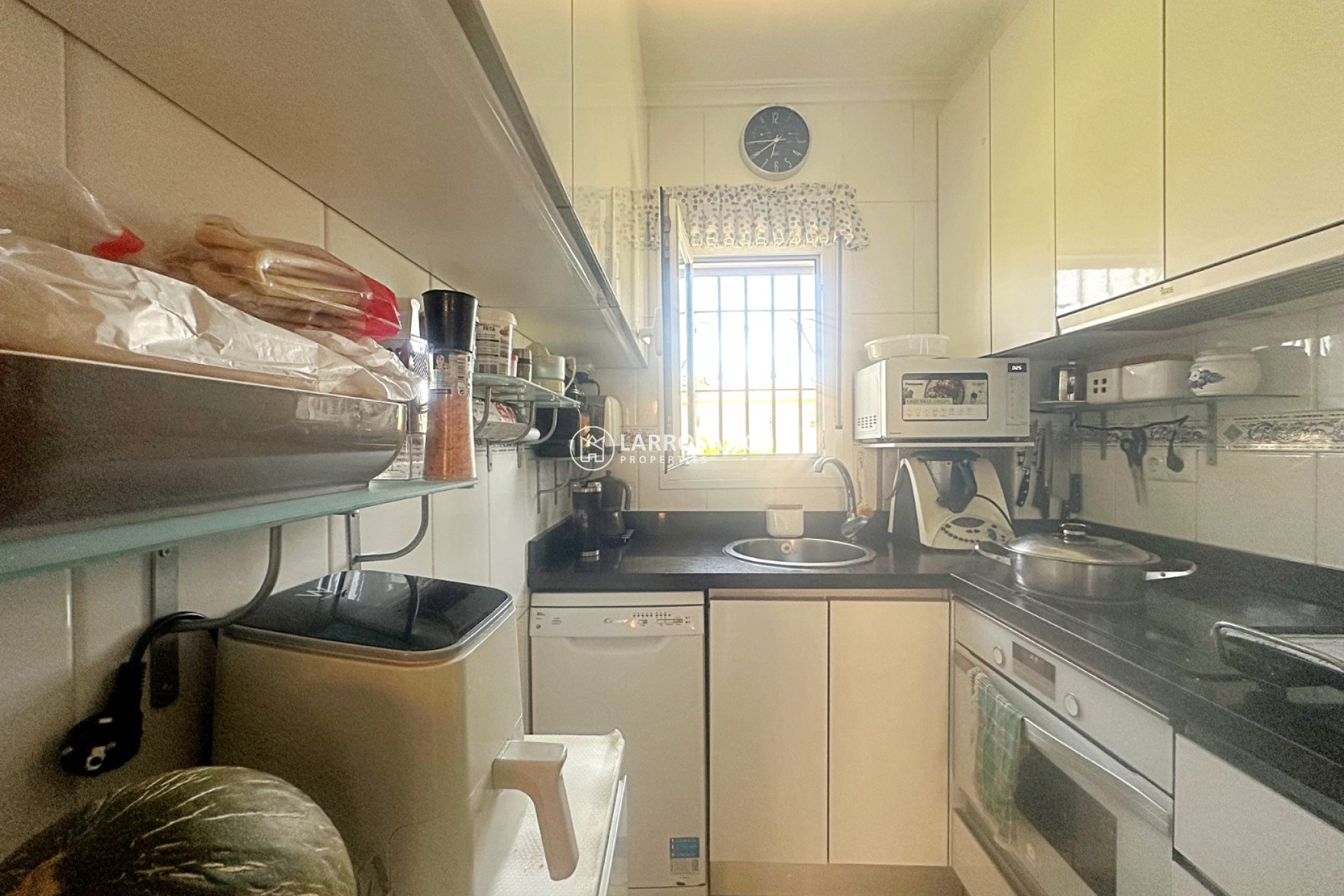 Reventa - Bungalow - Torrevieja - Aguas Nuevas