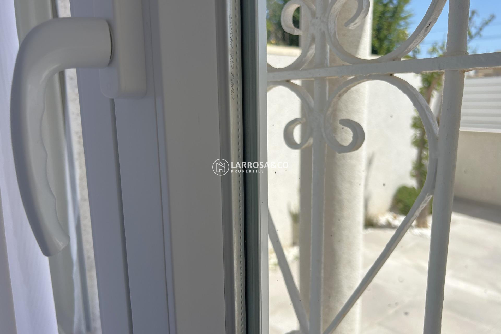 Reventa - Bungalow - Torrevieja - El chaparral