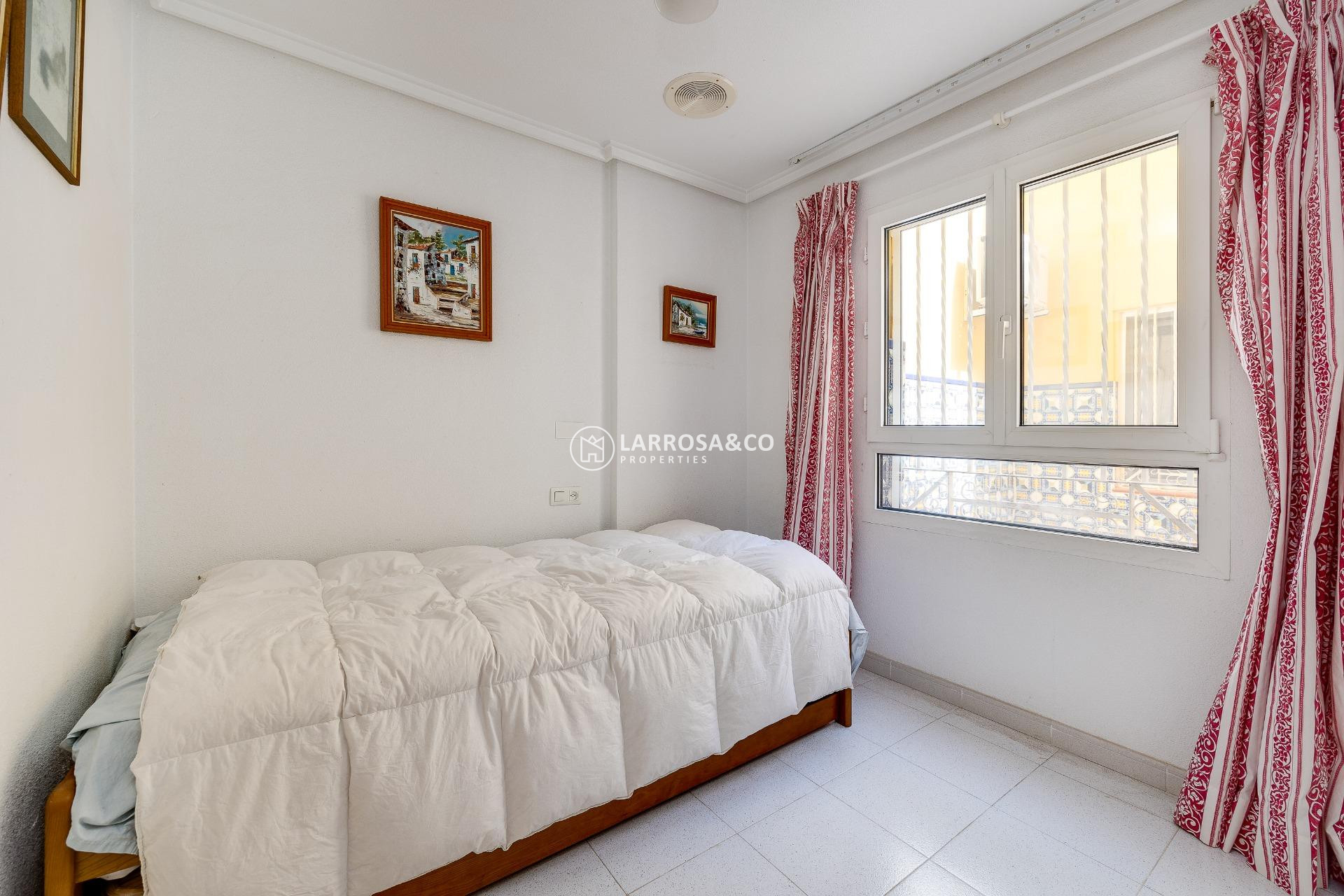 Reventa - Bungalow - Torrevieja - Mar azul