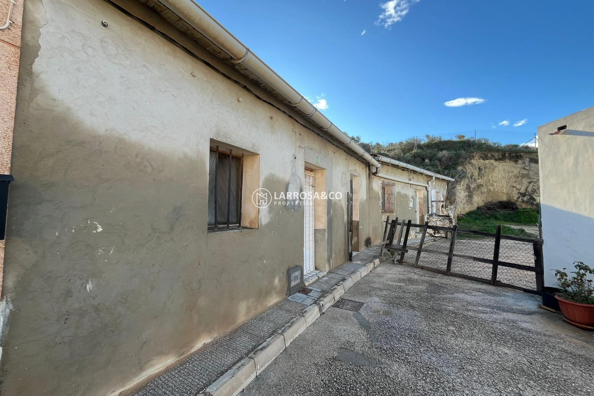 Reventa - Casa de campo - Ciudad Quesada - Centro