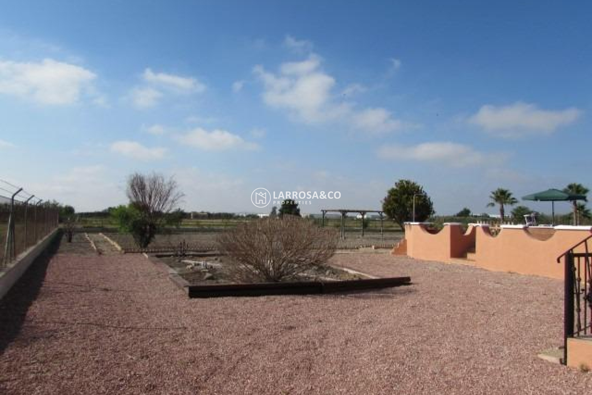 Reventa - Casa de campo - Dolores - Comunidad valenciana