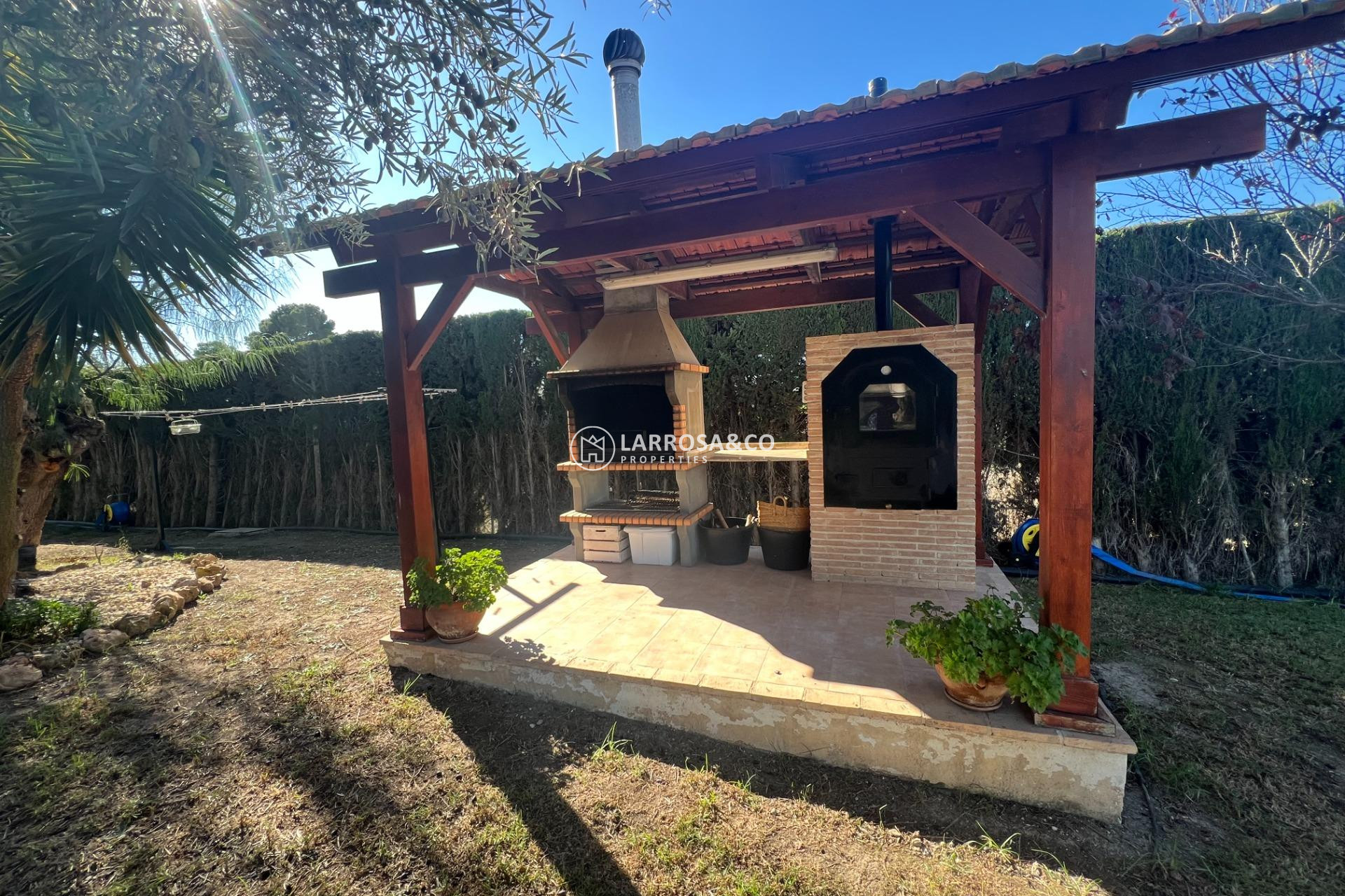 Reventa - Casa de campo - Dolores - Comunidad valenciana