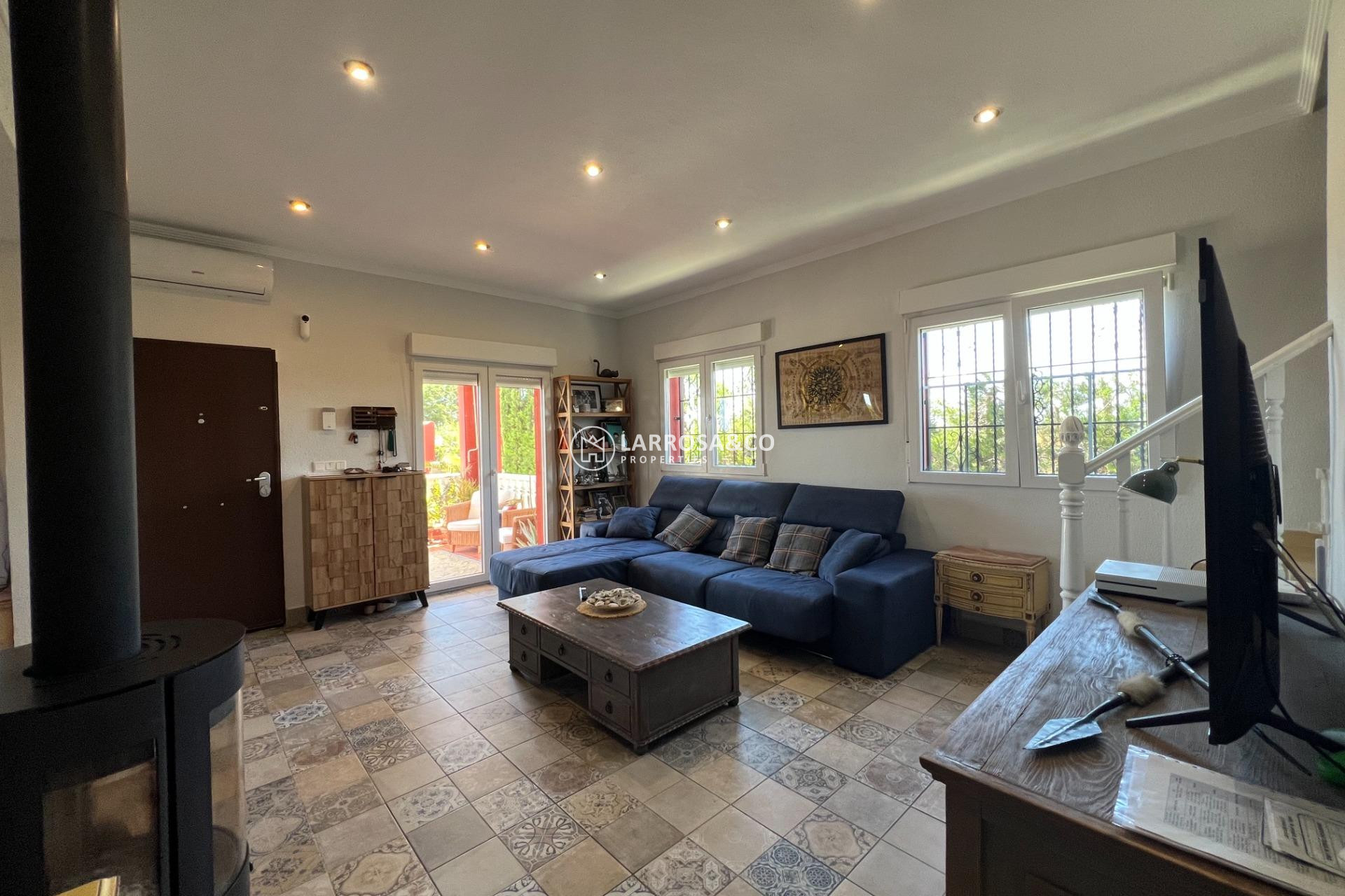 Reventa - Casa de campo - Dolores - Comunidad valenciana