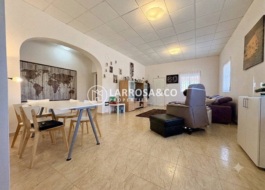 Reventa - Casa de campo - Dolores - Costa Blanca