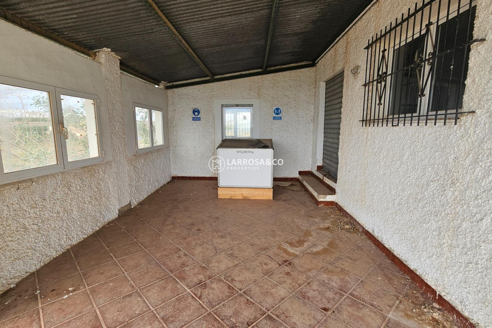 Reventa - Casa de campo - Los Montesinos - LOS MONTESINOS