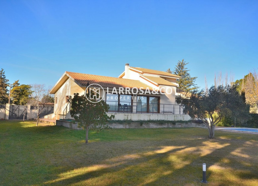 Reventa - Chalet - Albacete - Agua sol