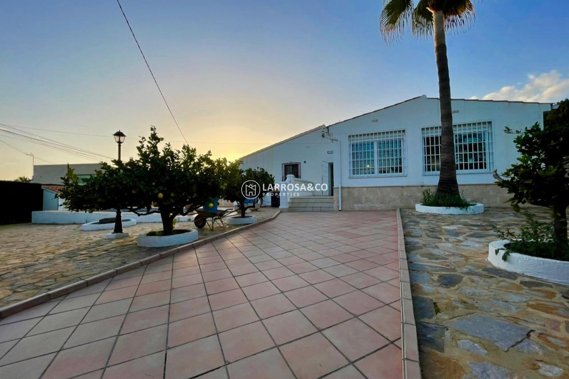 Reventa - Chalet - Benidorm - Urbanizaciones