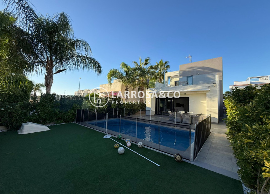 Reventa - Chalet - Ciudad Quesada