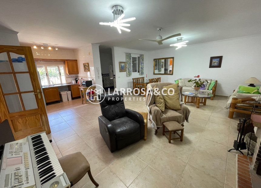 Reventa - Chalet - Daya Nueva - Costa Blanca