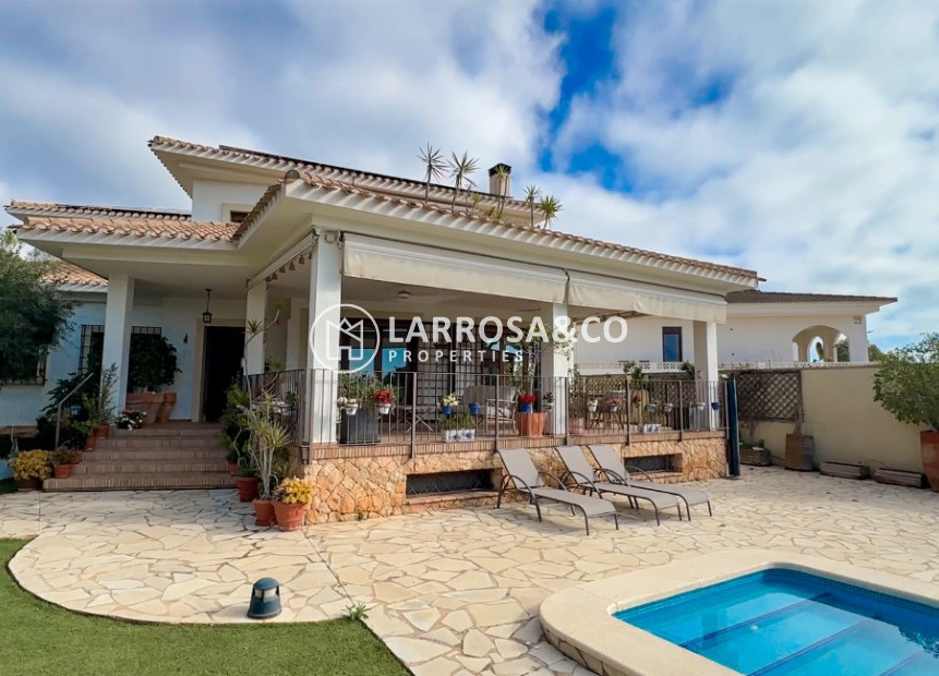 Reventa - Chalet - Dehesa de Campoamor - Costa Blanca