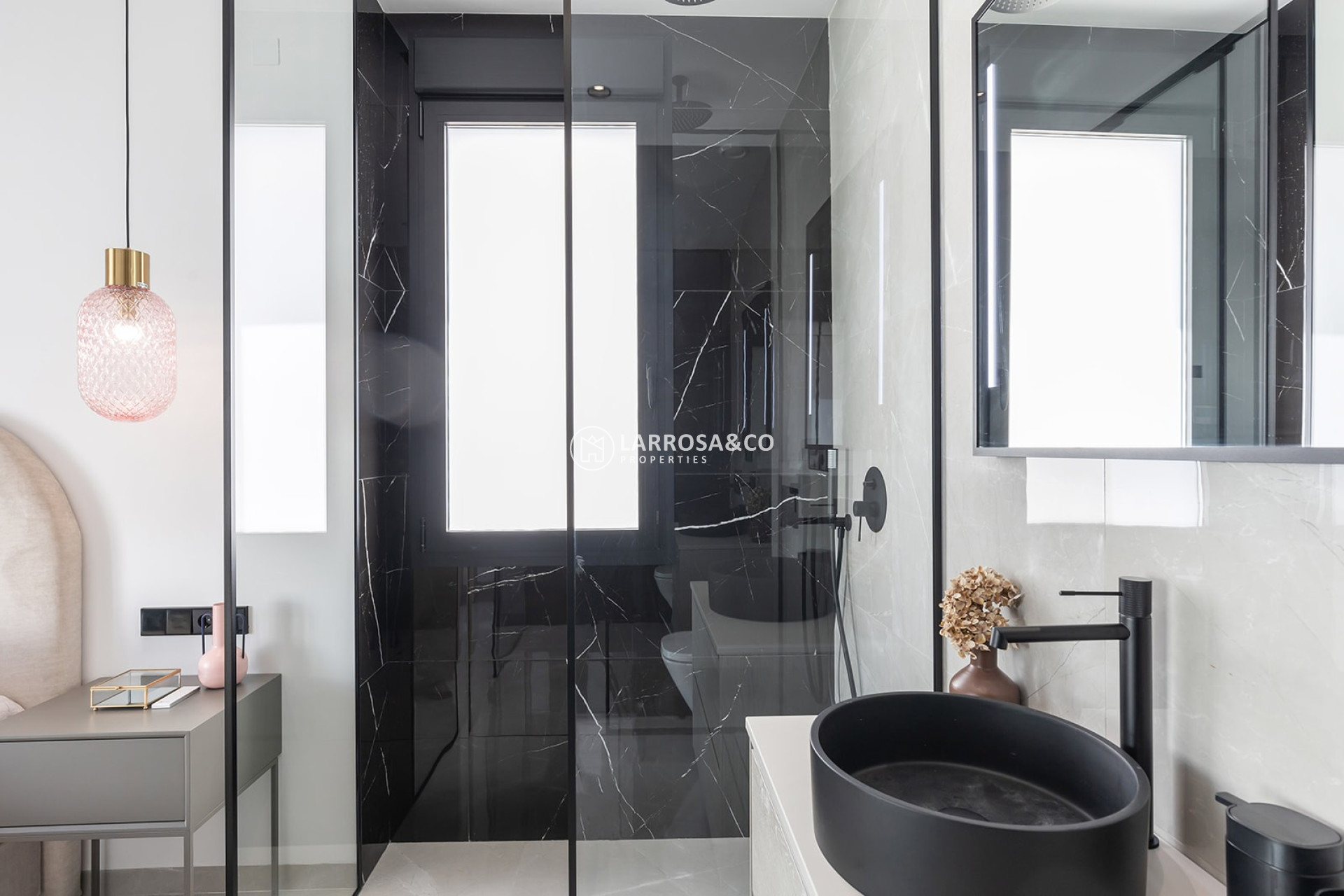 Reventa - Chalet - El Chaparral - Inland