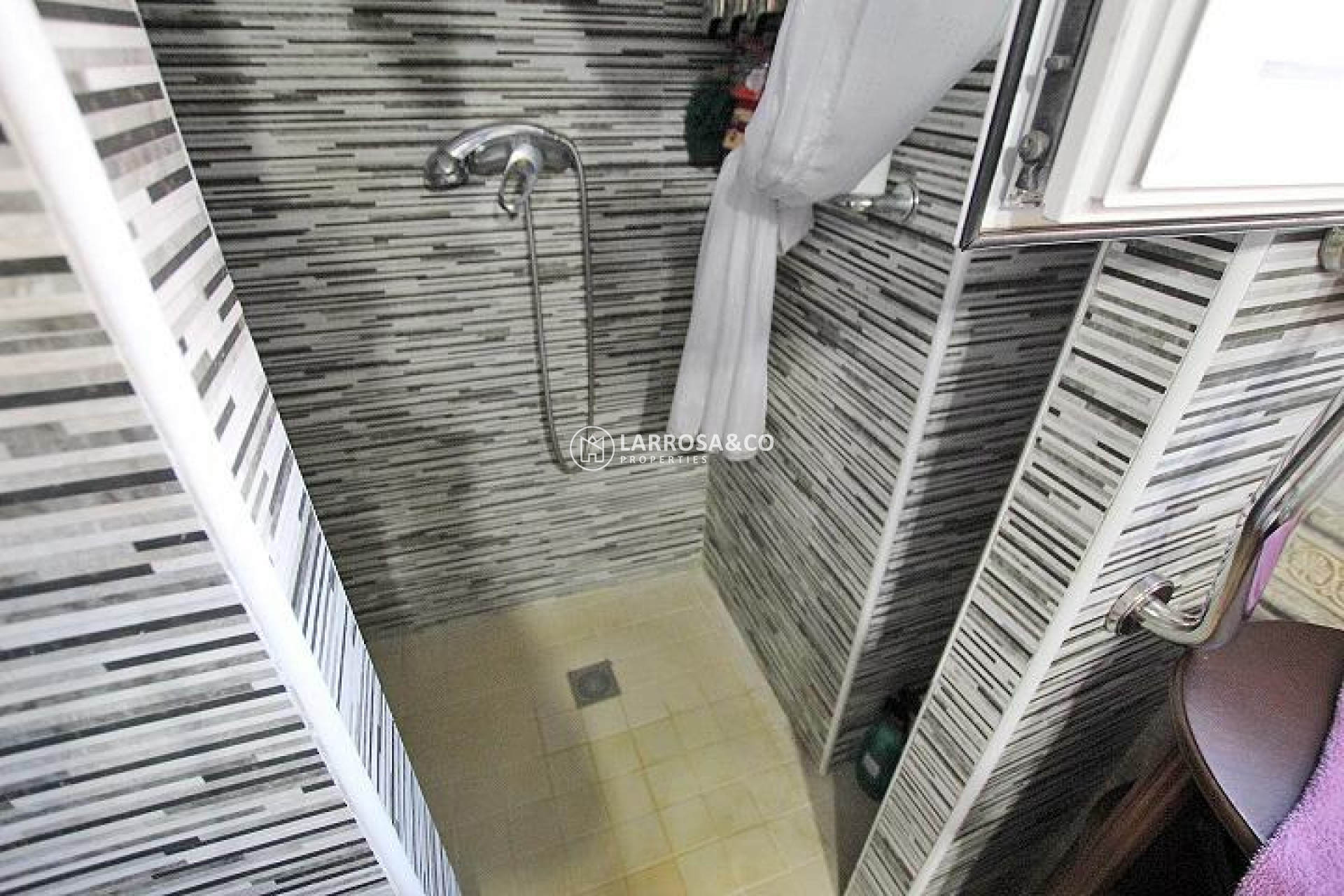 Reventa - Chalet - Formentera del Segura - C- Cooperativa