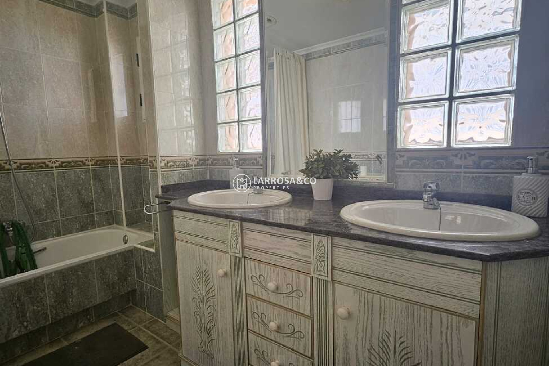 Reventa - Chalet - Guardamar del Segura - Campomar