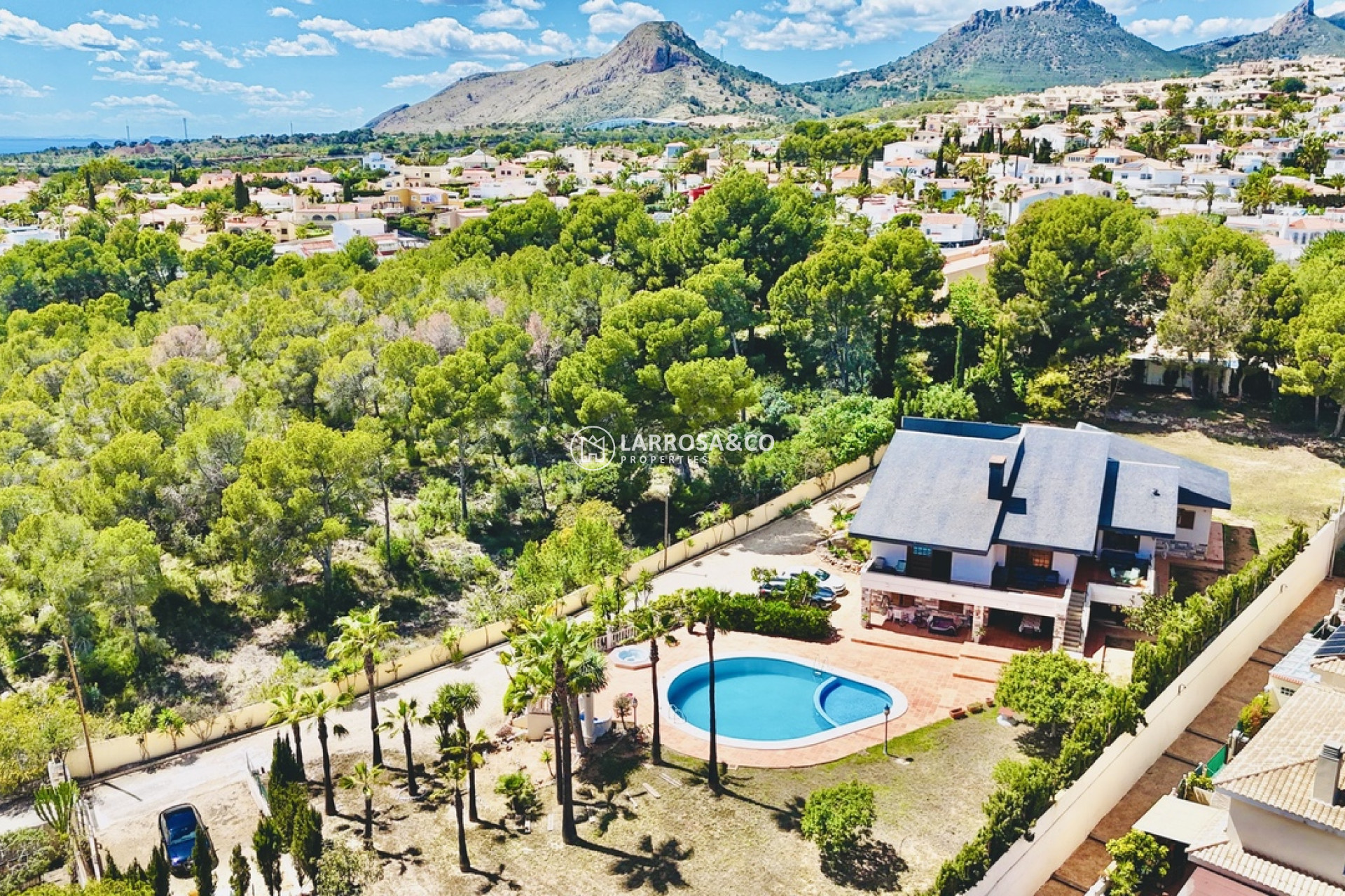Reventa - Chalet - La Nucia - Costa Blanca