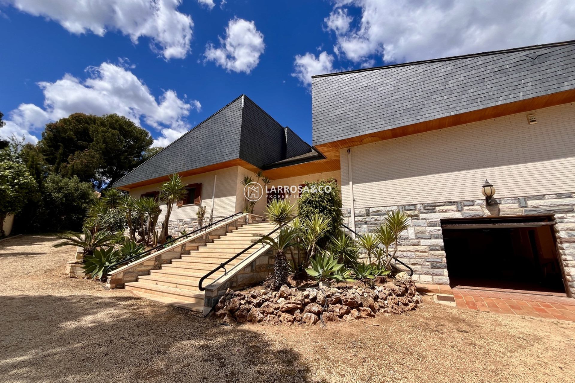 Reventa - Chalet - La Nucia - Costa Blanca