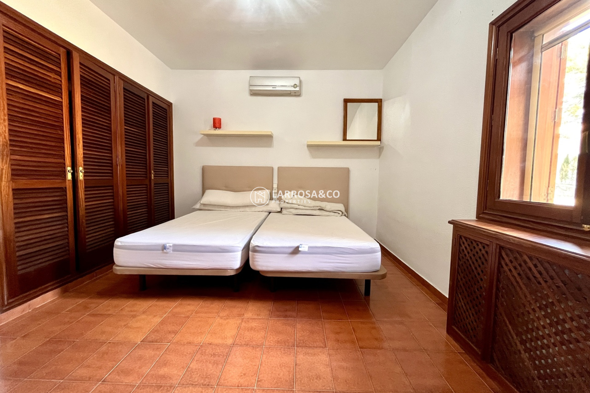 Reventa - Chalet - La Nucia - Costa Blanca
