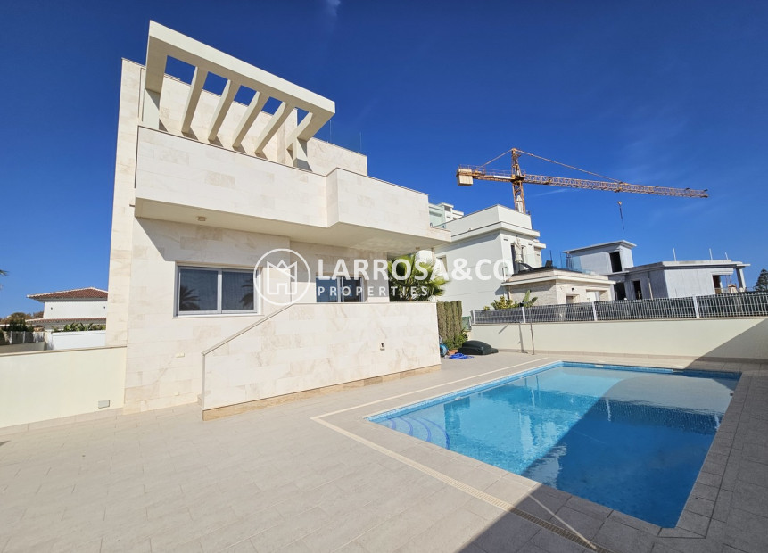 Reventa - Chalet - La Zenia - Costa Blanca