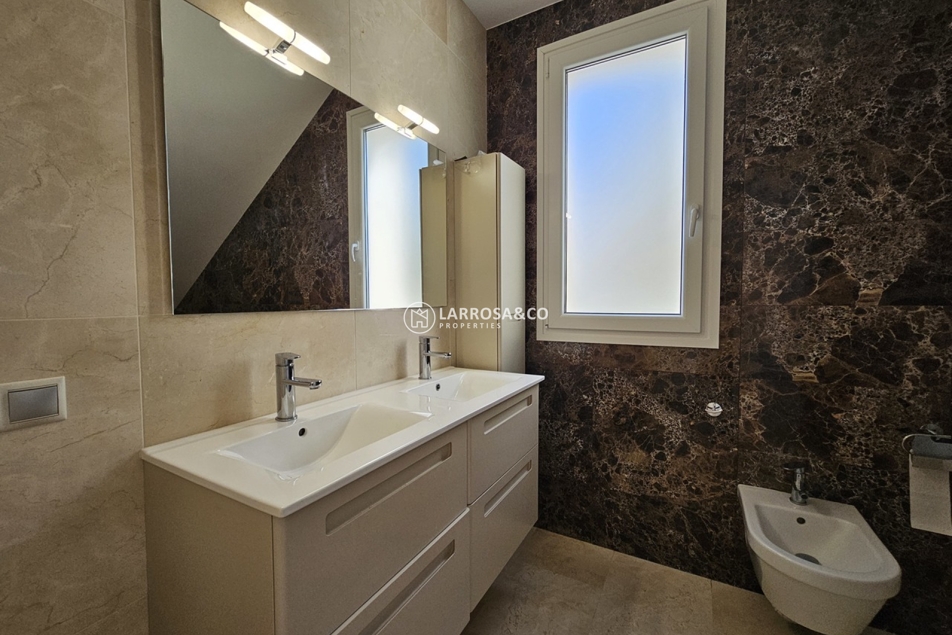 Reventa - Chalet - La Zenia - Costa Blanca