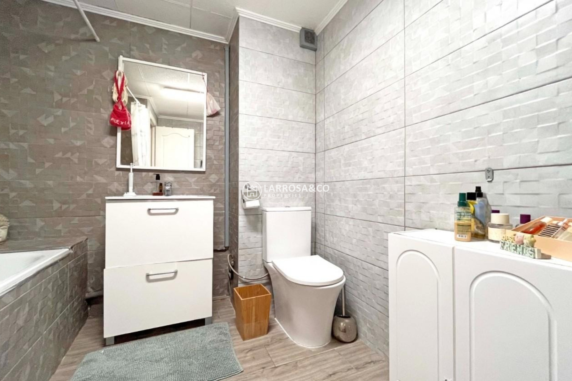 Reventa - Chalet - La Zenia - Costa Blanca