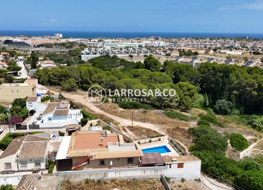 Reventa - Chalet - La Zenia - Costa Blanca