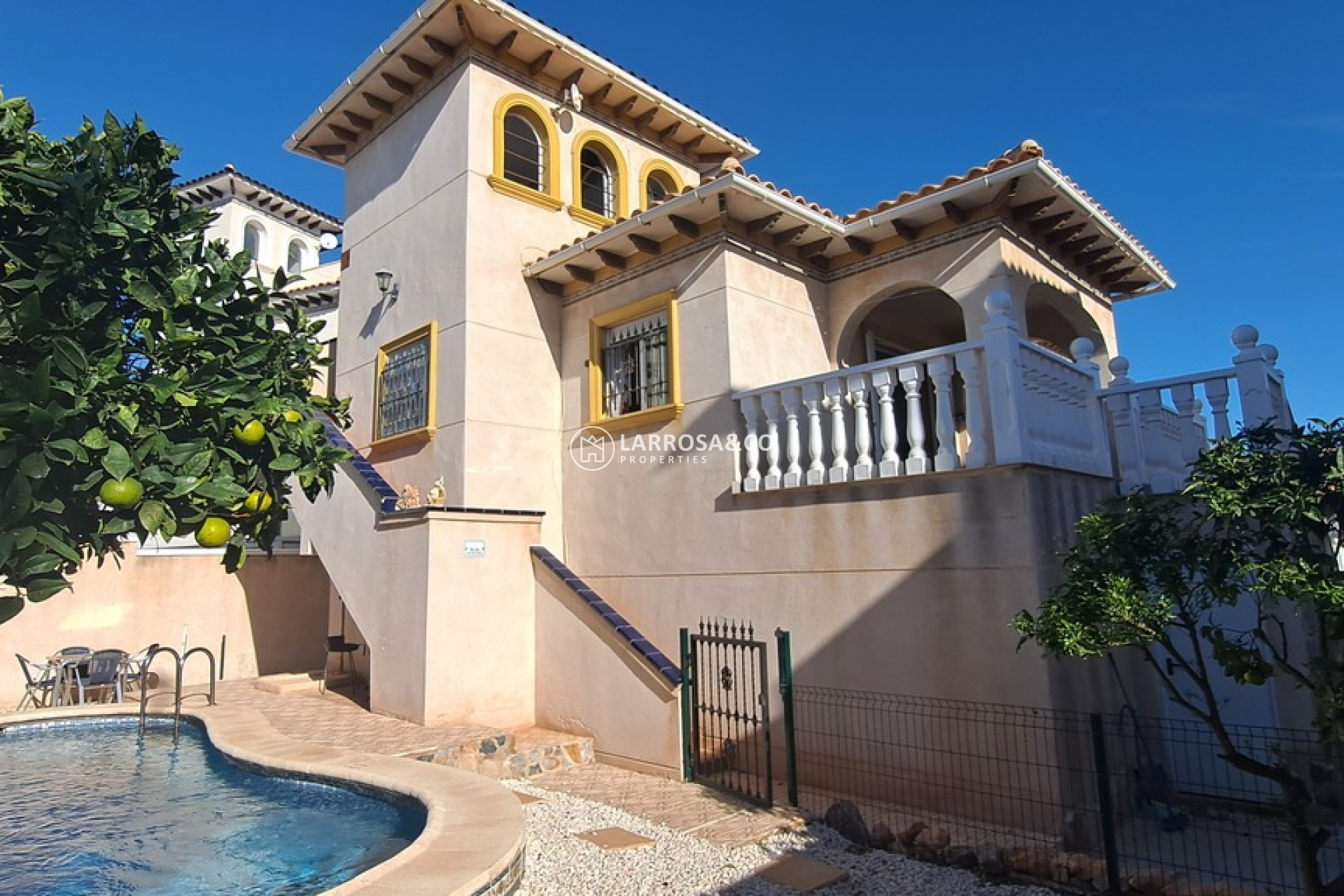 Reventa - Chalet - La Zenia - Costa Blanca